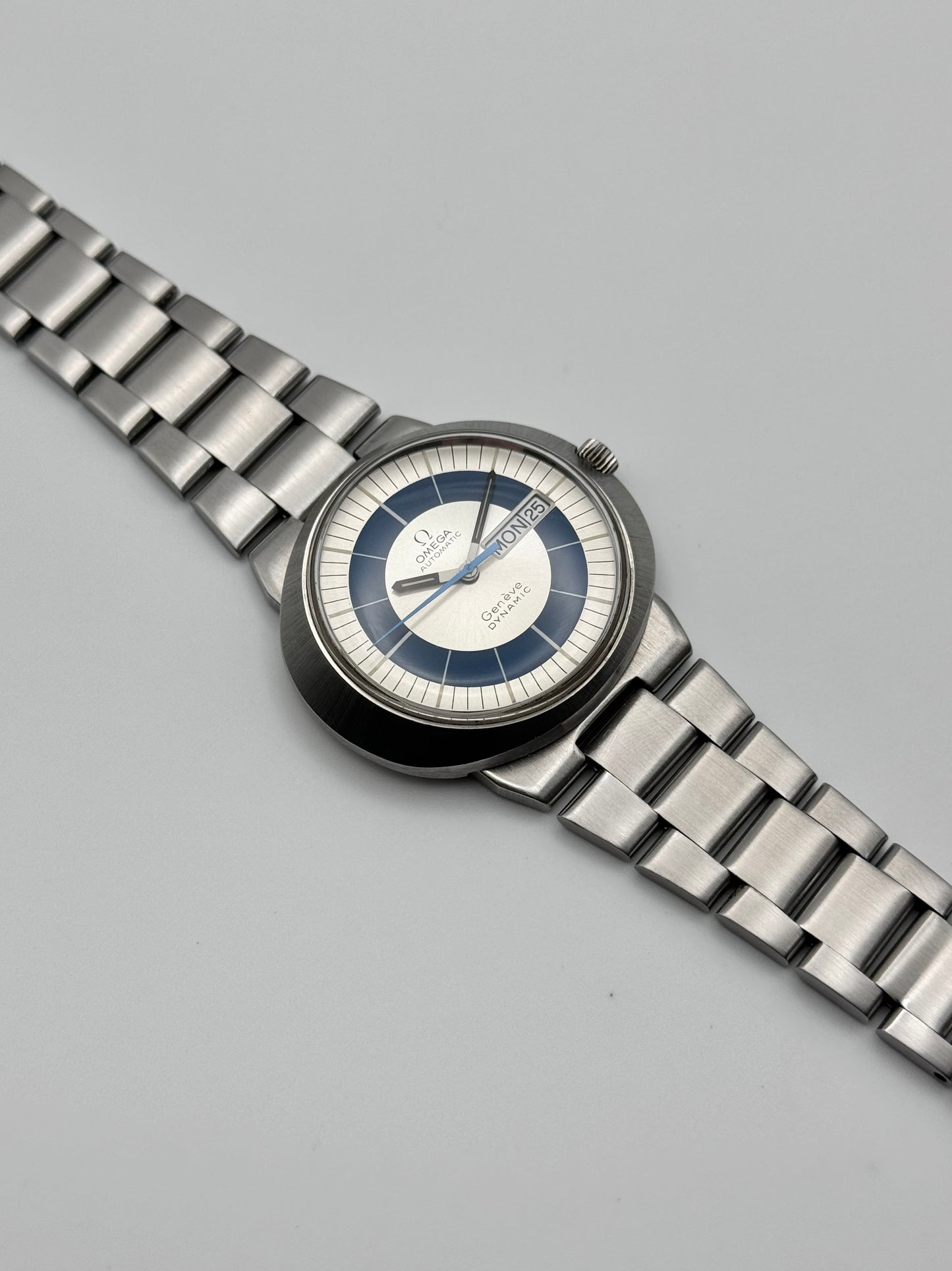 Omega Geneve Dynamic Automatic 166.039