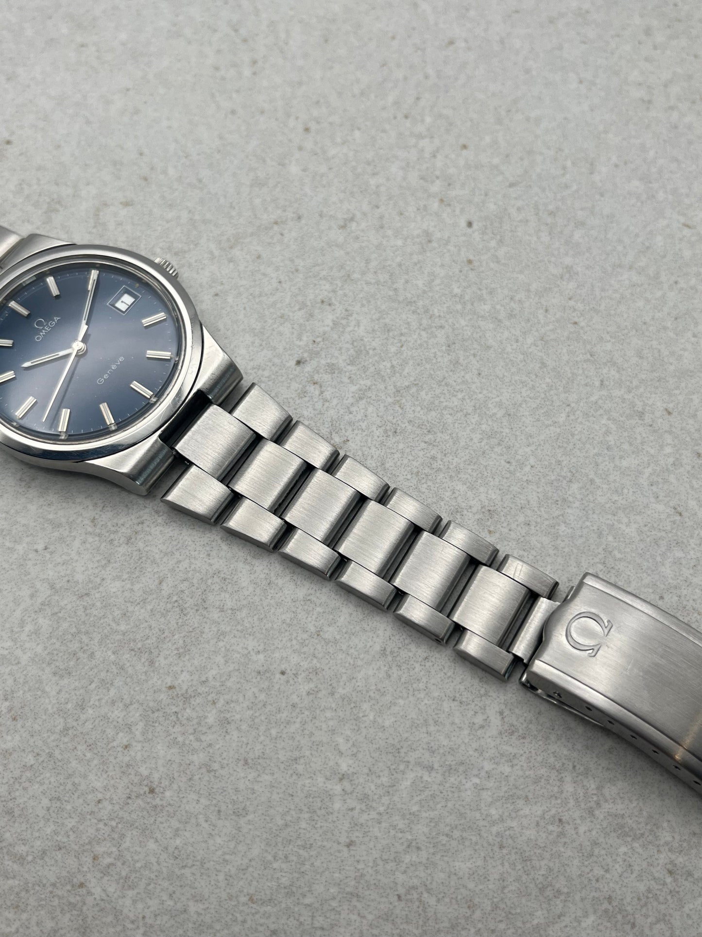 Omega Geneve Date Manual 136.0103