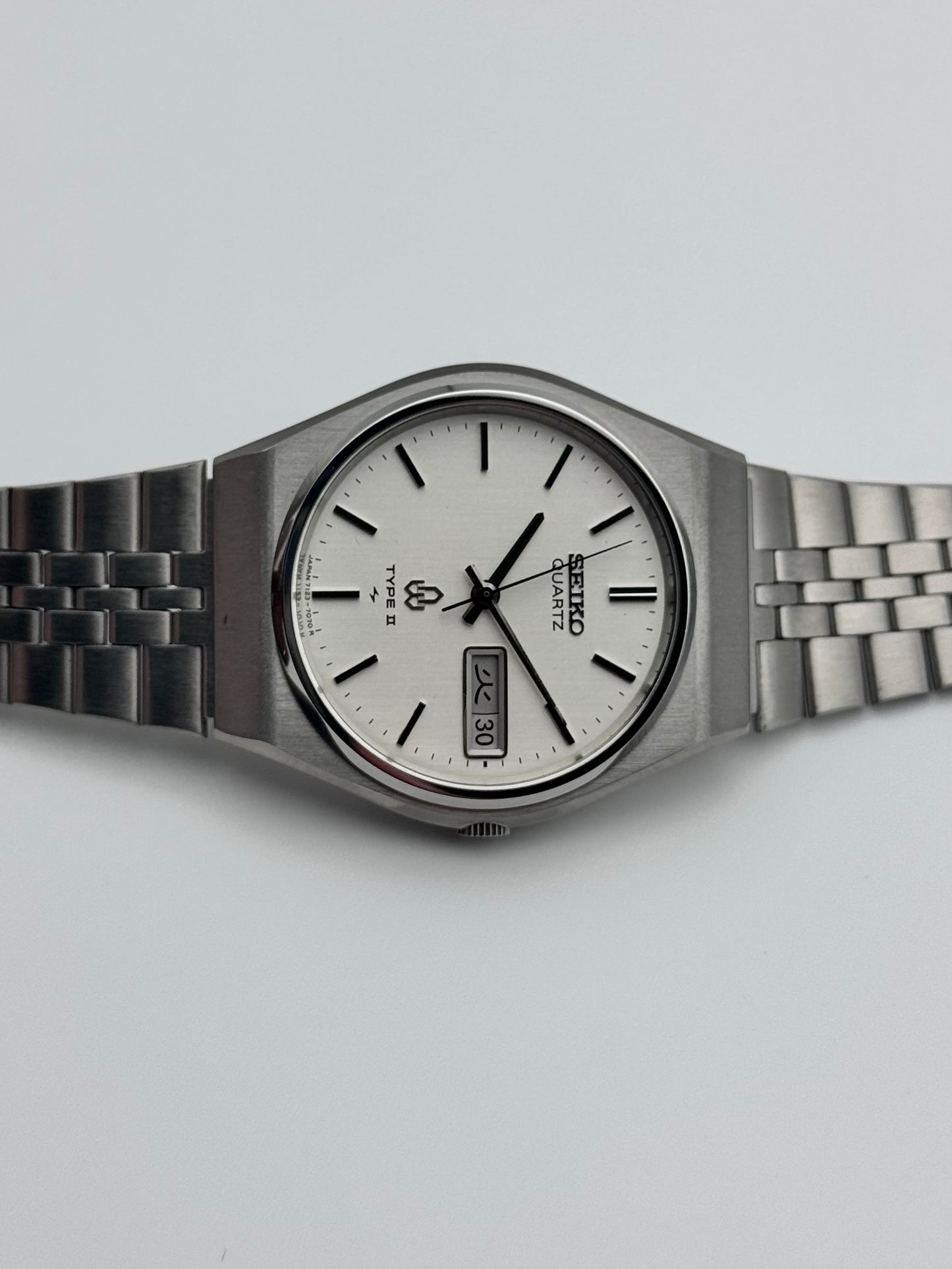 Seiko Type II Quartz JDM Day-Date - 7123-7070