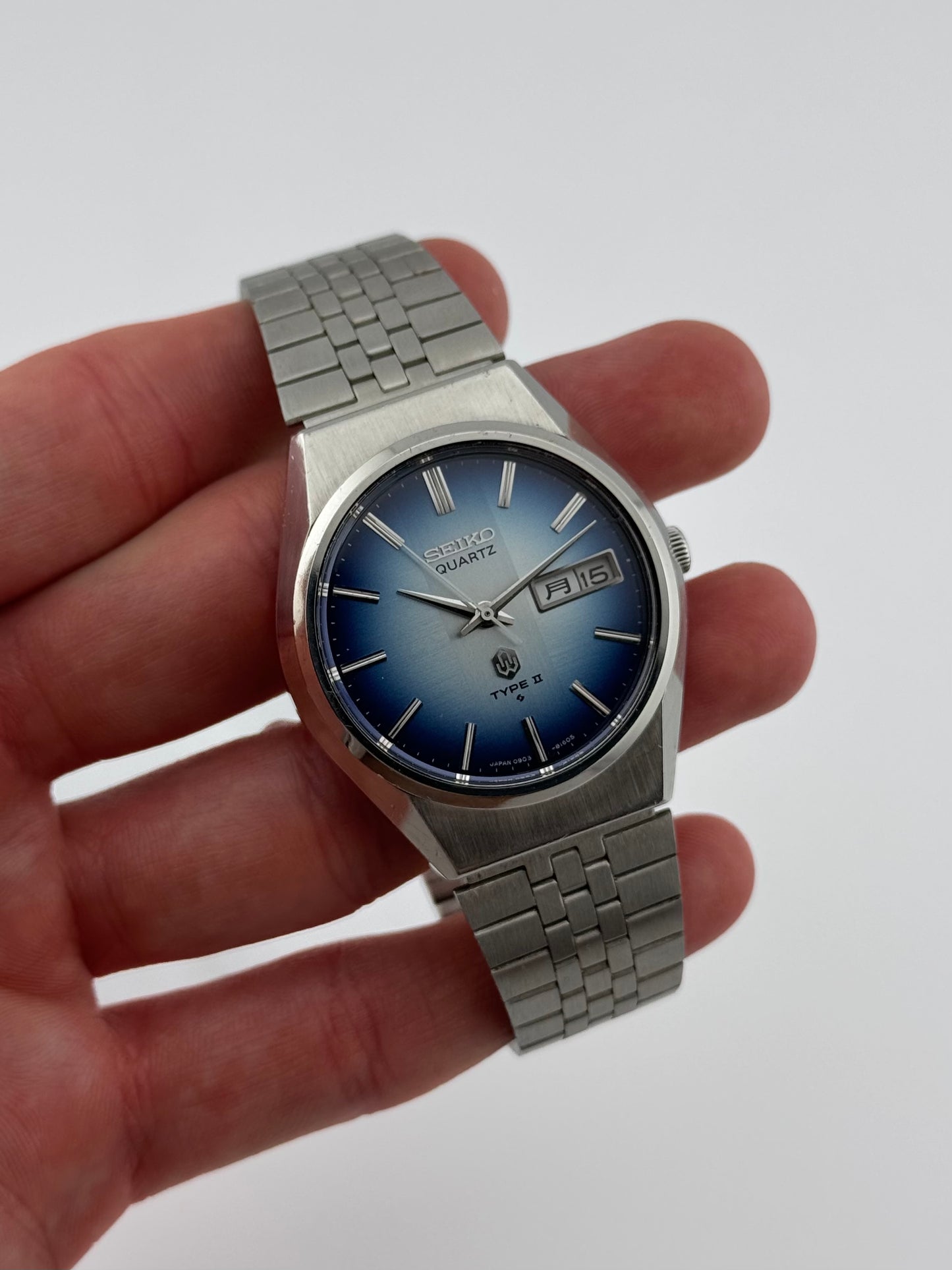 Seiko Type II Quartz JDM - Rare Dial - 0903-8120