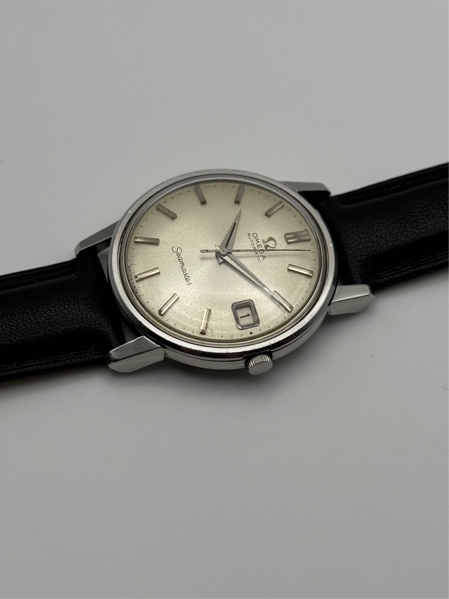 Omega Seamaster Automatic Date 166.003