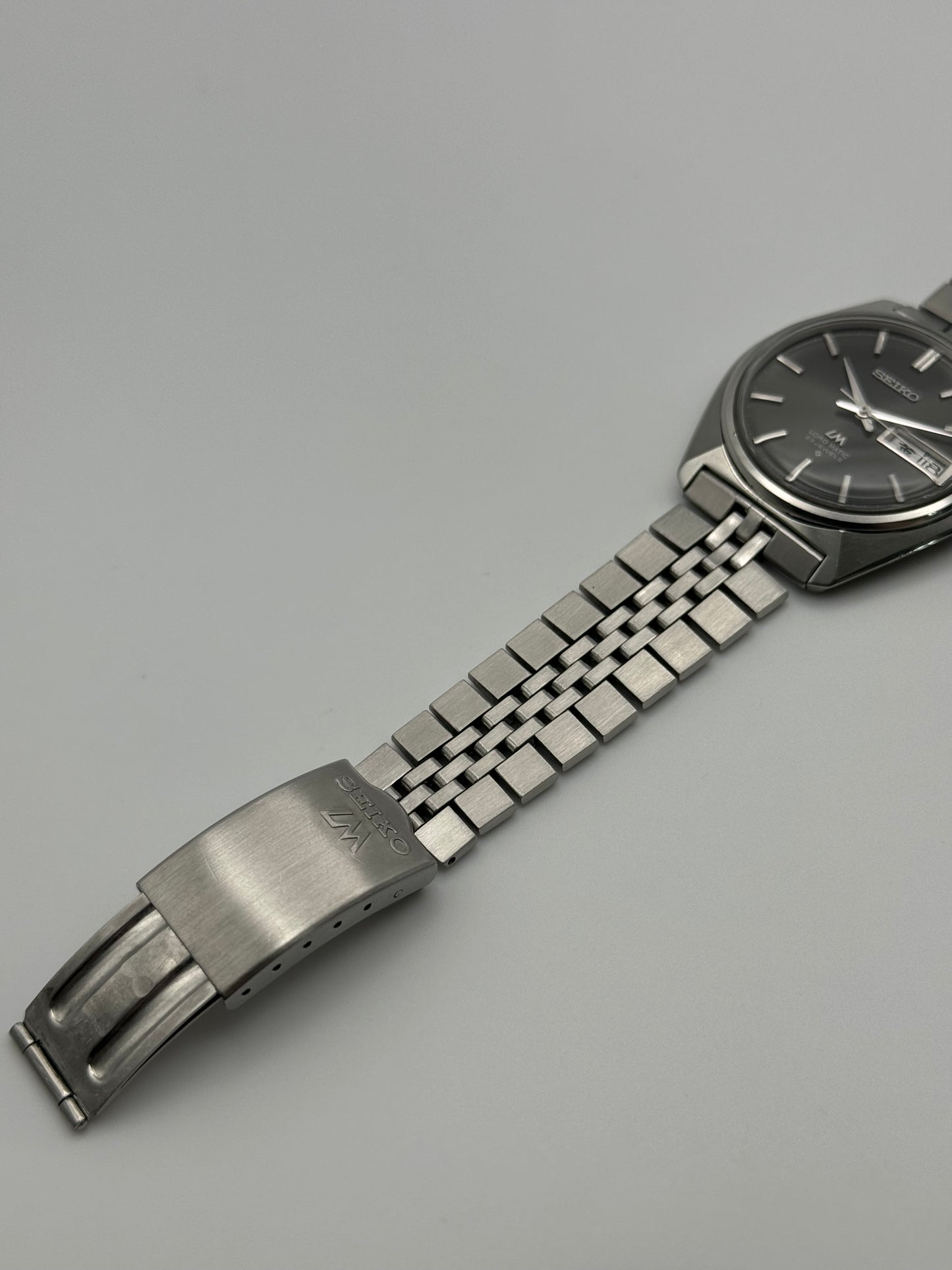 Seiko Lord Matic Japanese Day-Date Ultra Rare 5606-7000