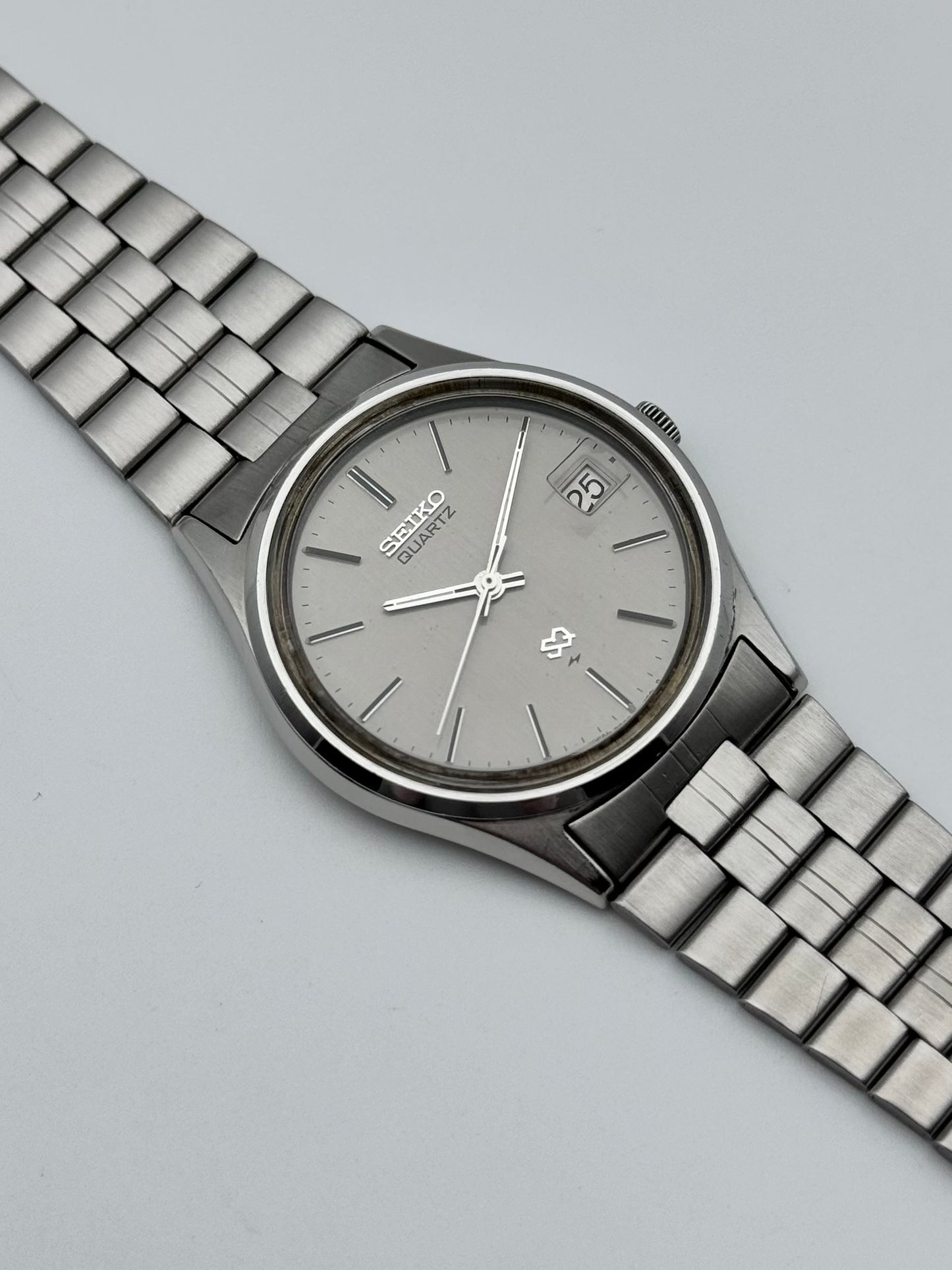 Seiko SQ Quartz Date 6922-7000