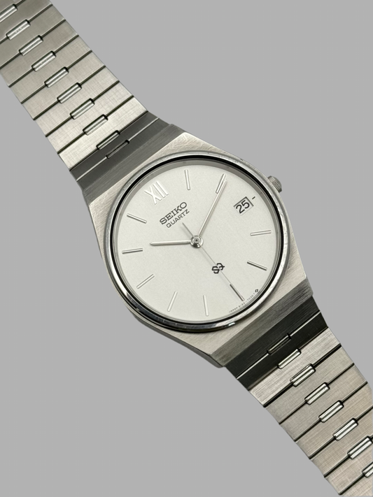 Seiko SQ Quartz Date 8122-7020