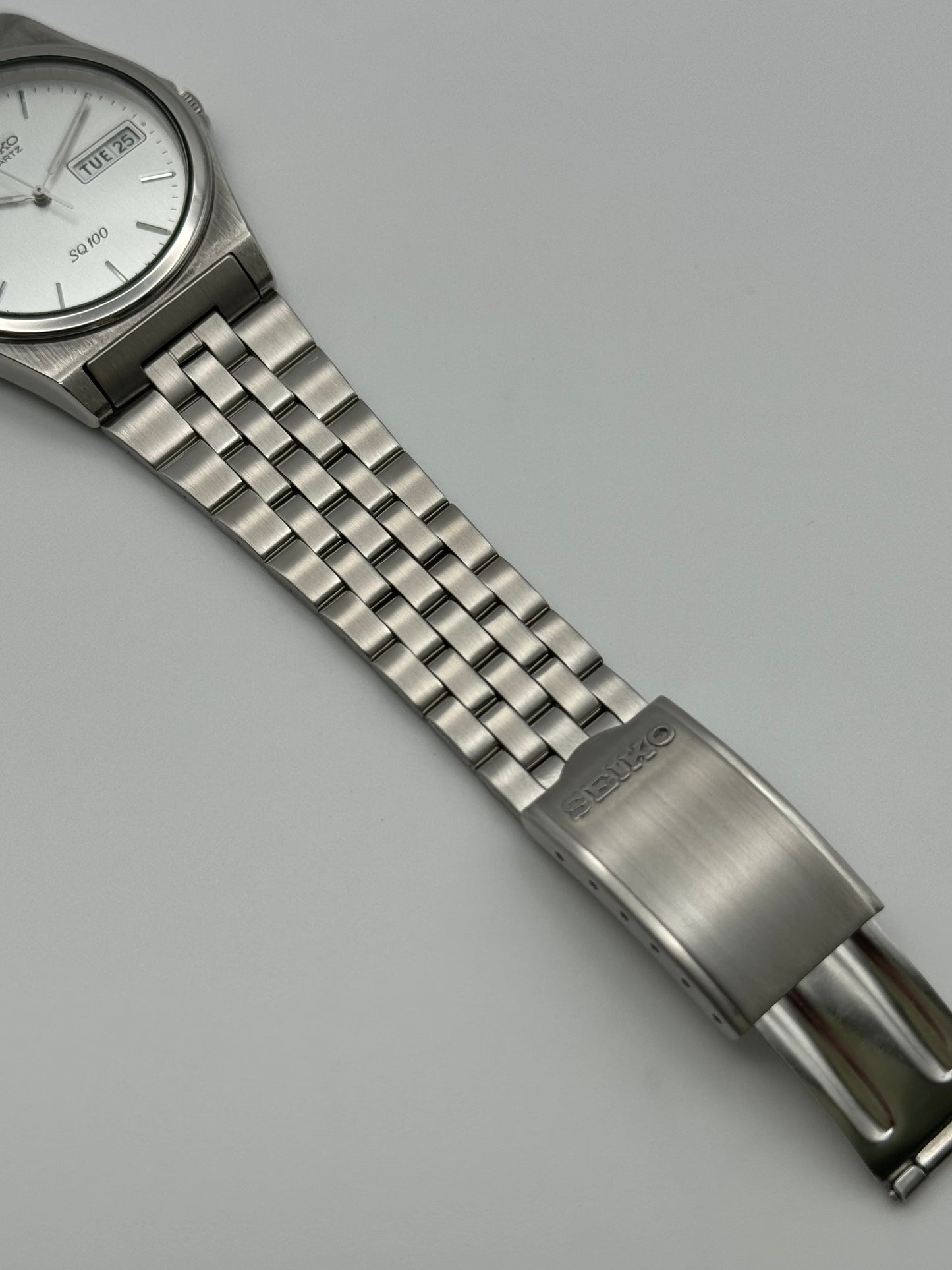 Seiko SQ100 Quartz 7N43-8001