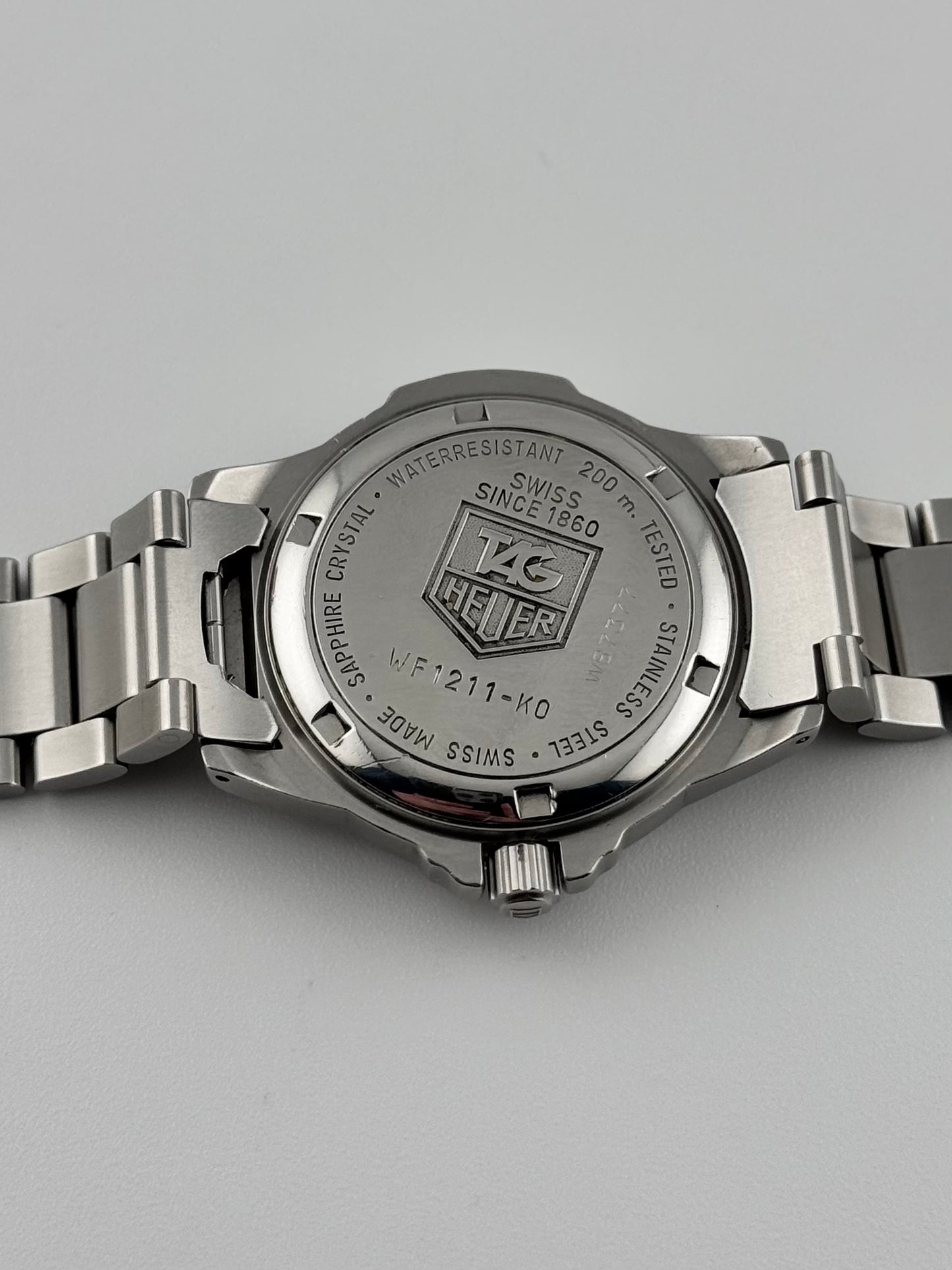 Tag Heuer Professional 200 Quartz Date - WF1211-K0