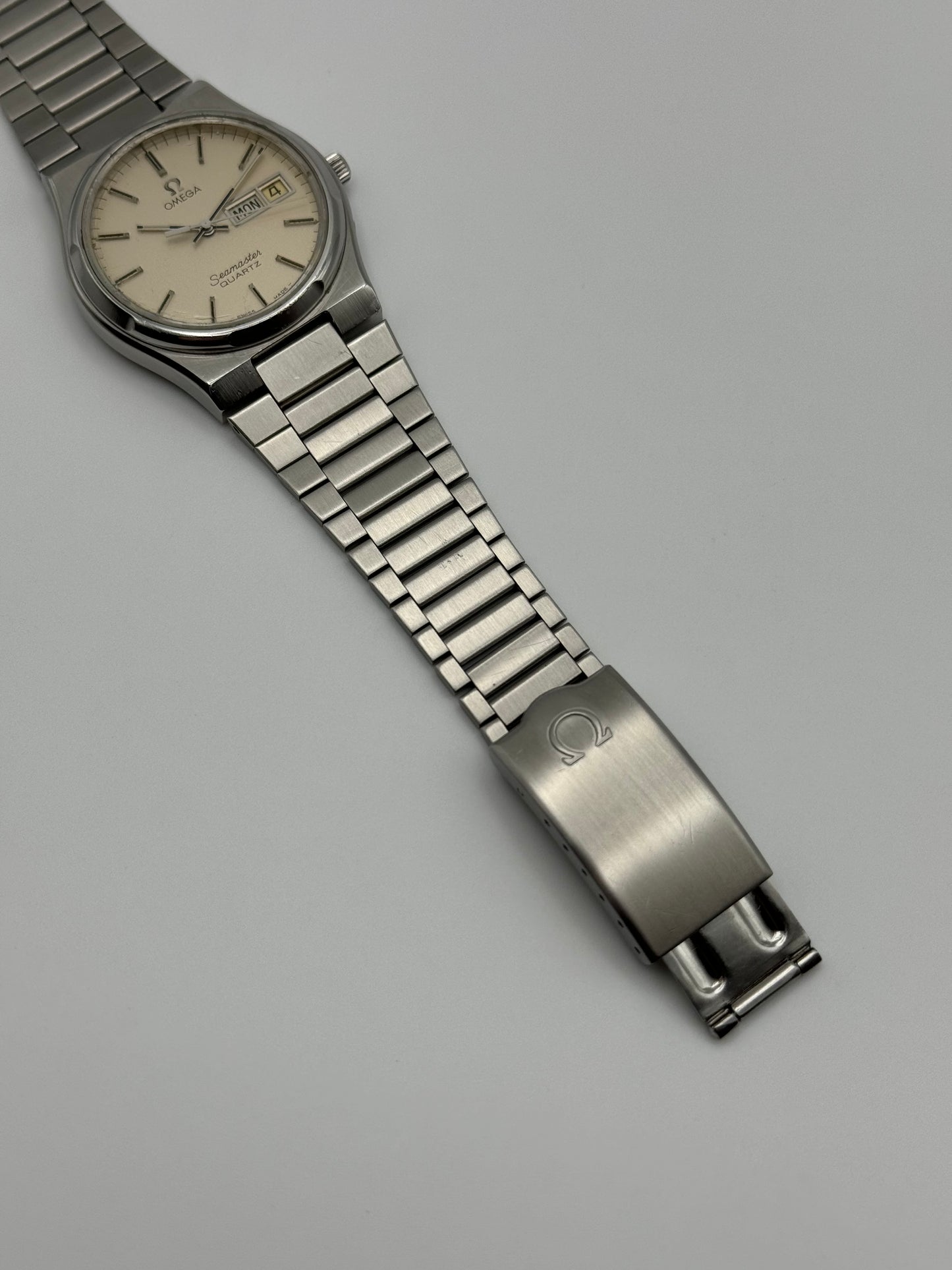 Omega Seamaster Quartz Date 196.0131 - Original Bracelet