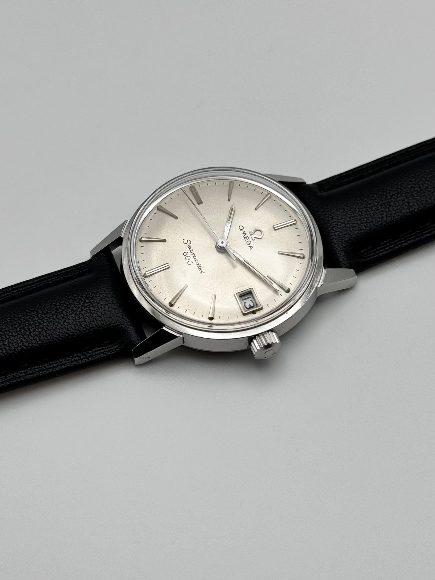 Omega Seamaster 600 Manual Wind Date 136.012