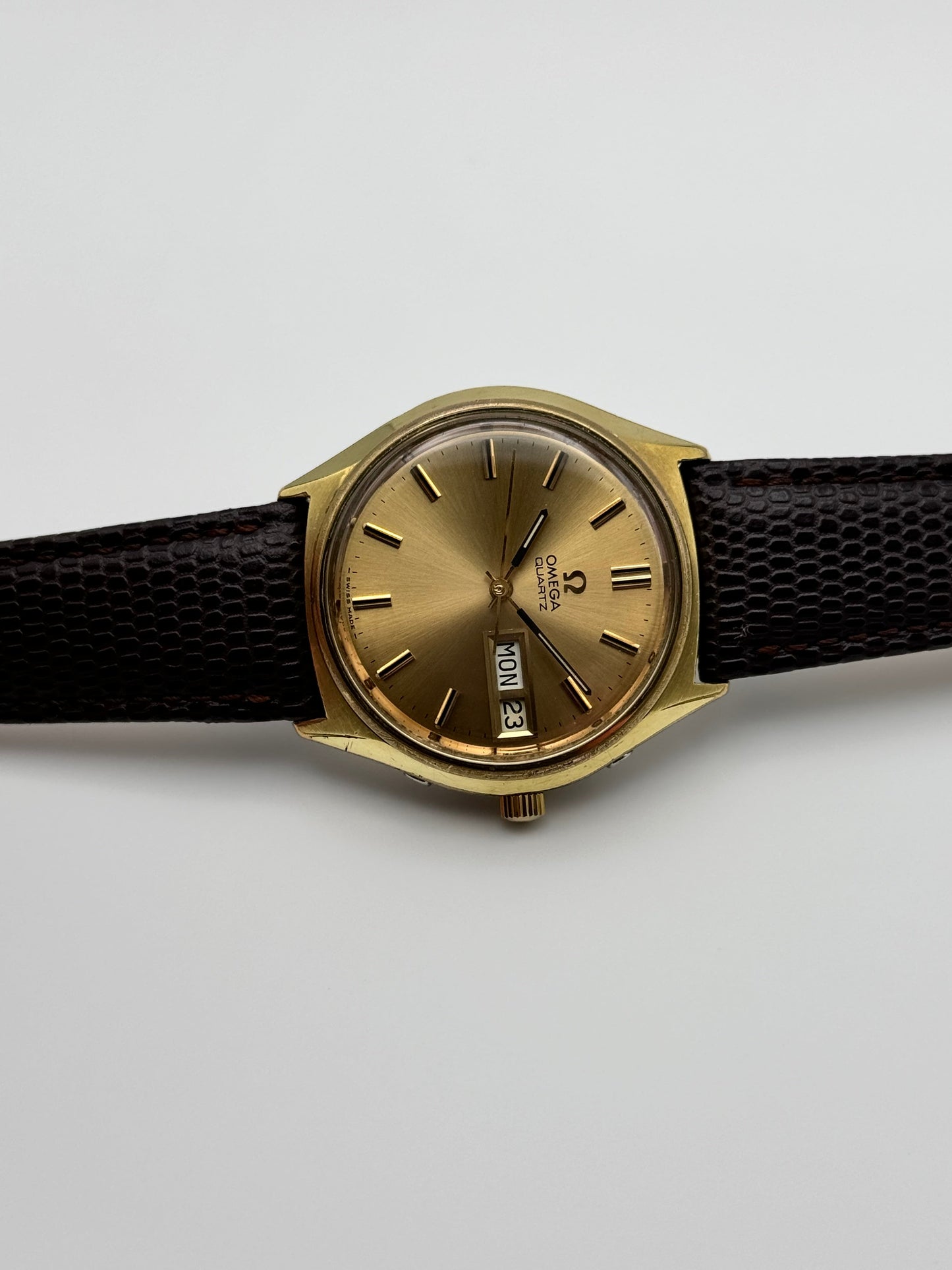 Omega Quartz Day-Date 196.0065