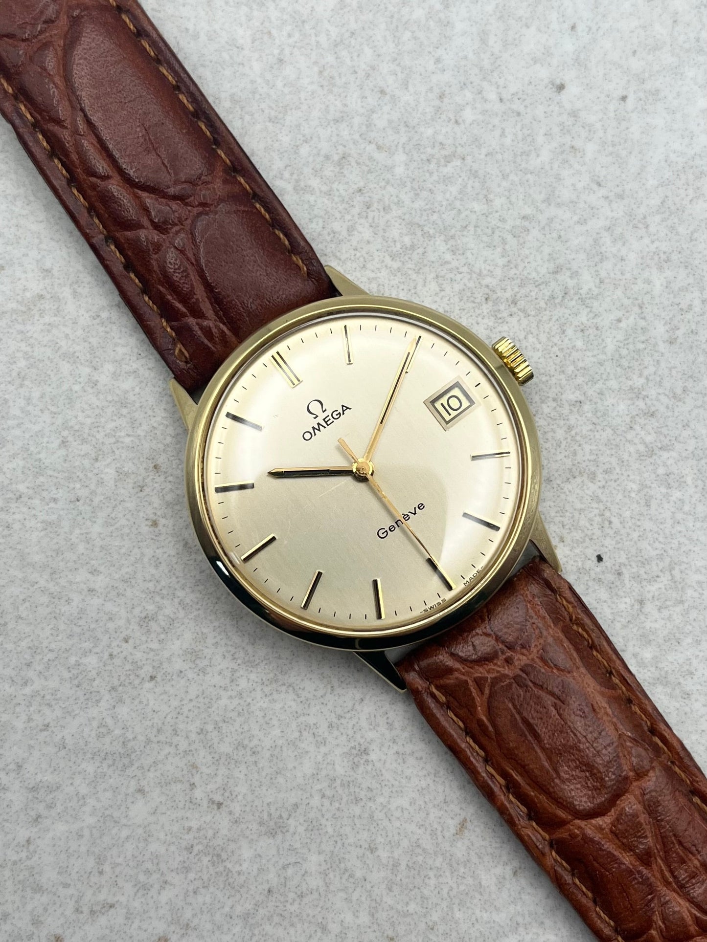 Omega Geneve Manual Wind 18ct Solid Gold 132.051