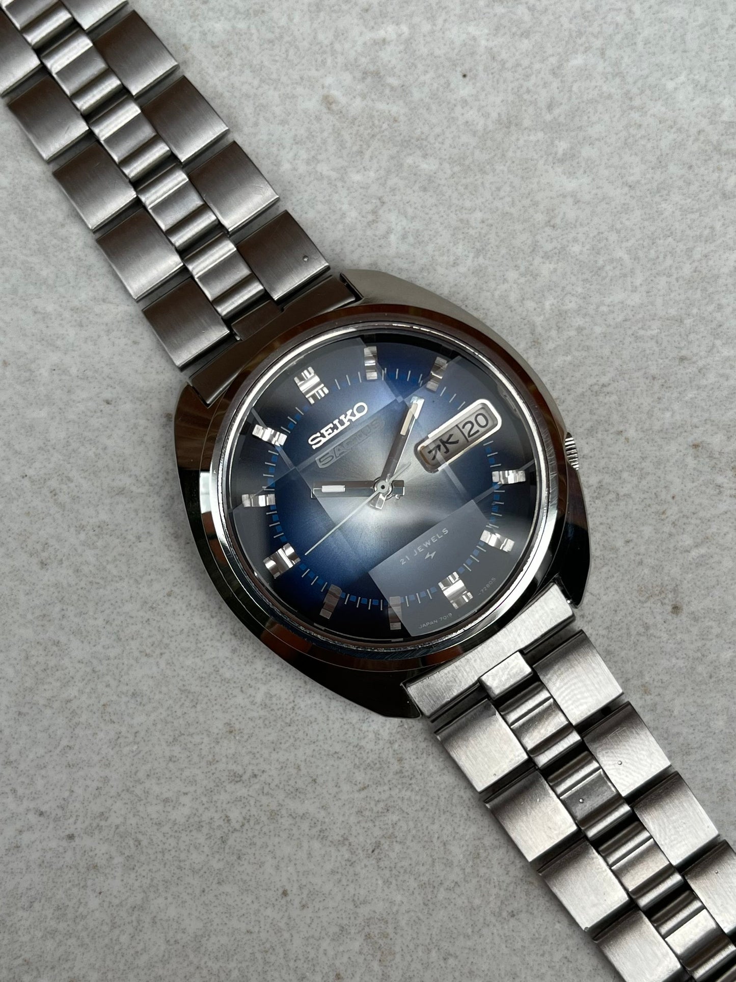 Seiko 5 Actus Automatic Faceted Crystal 7019-7210