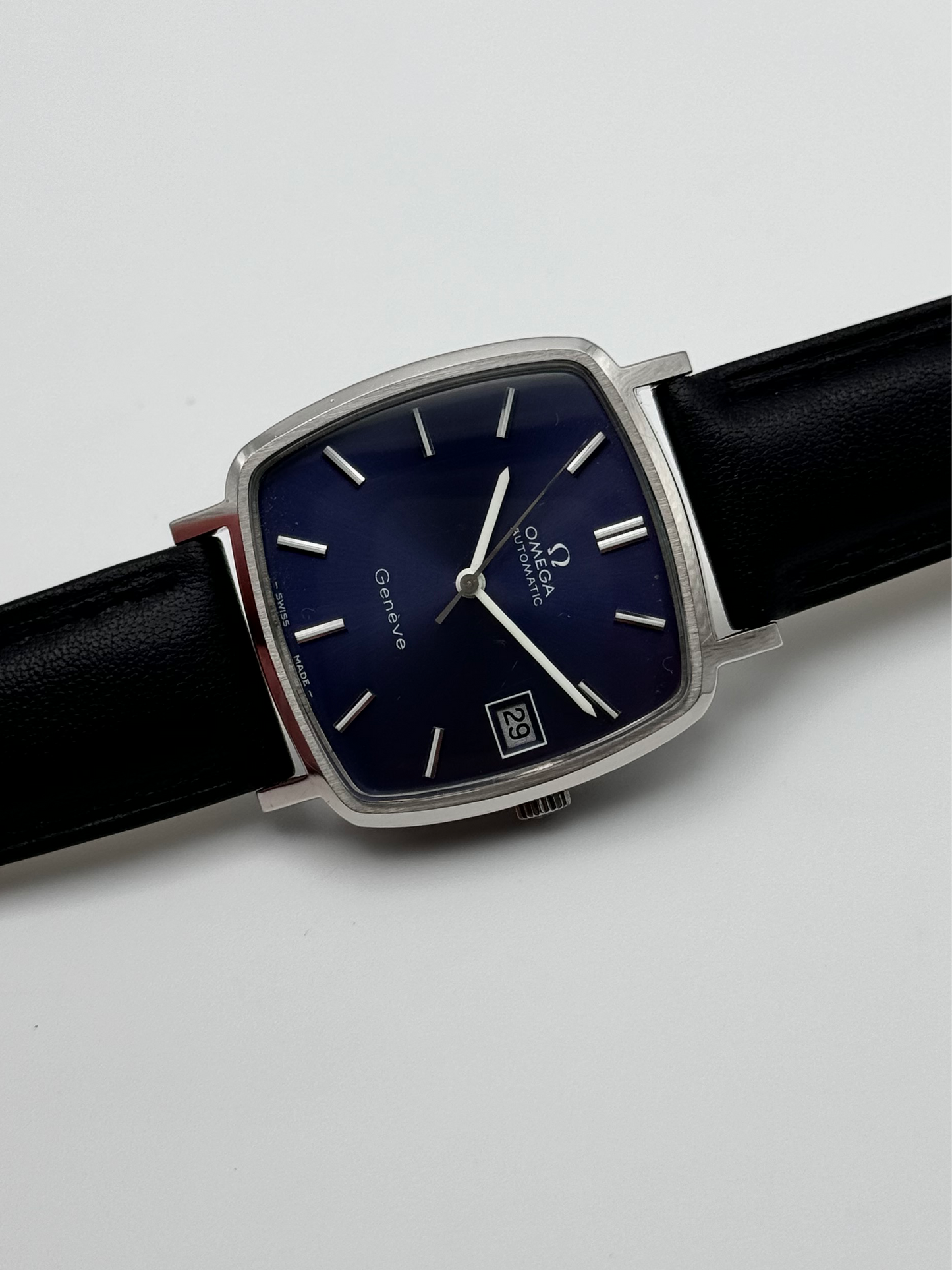 Omega Geneve Automatic Date 162.0060