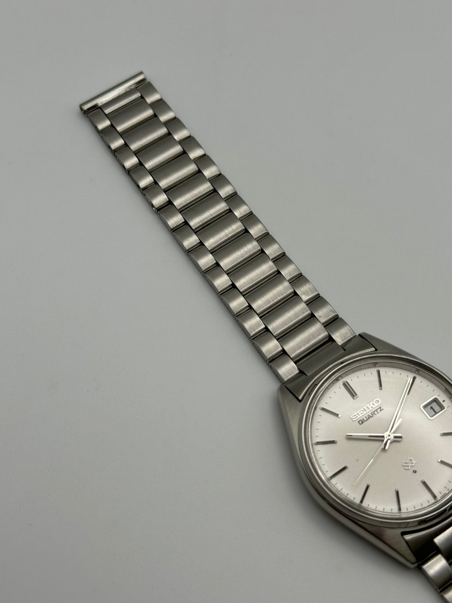 Seiko SQ Quartz 8222-7000