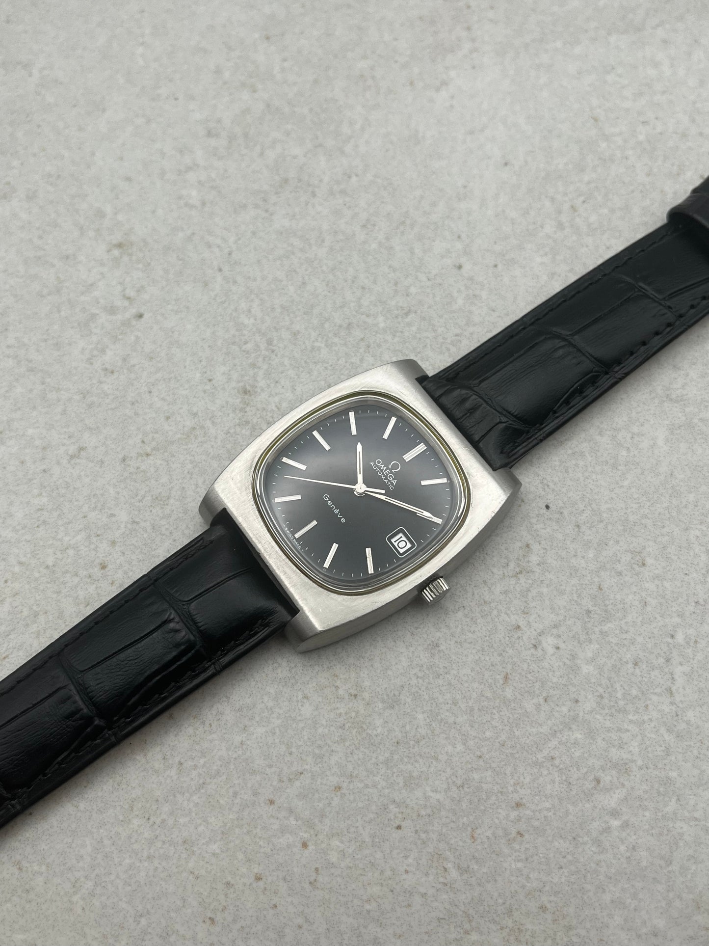 Omega Geneve Automatic Date TV Dial 166.0190