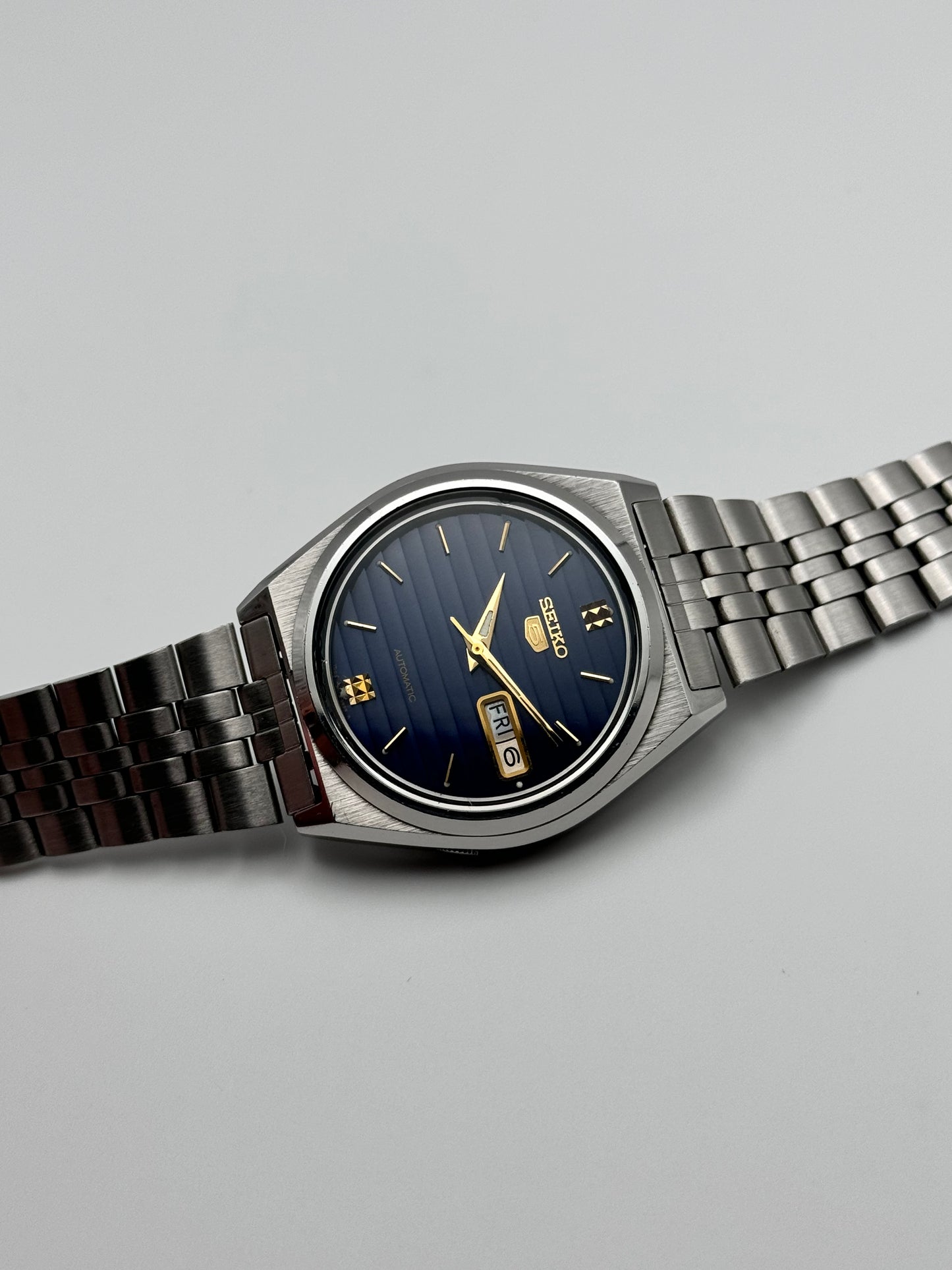 Seiko 5 Automatic 7009-876A - Extremely Rare Dial!