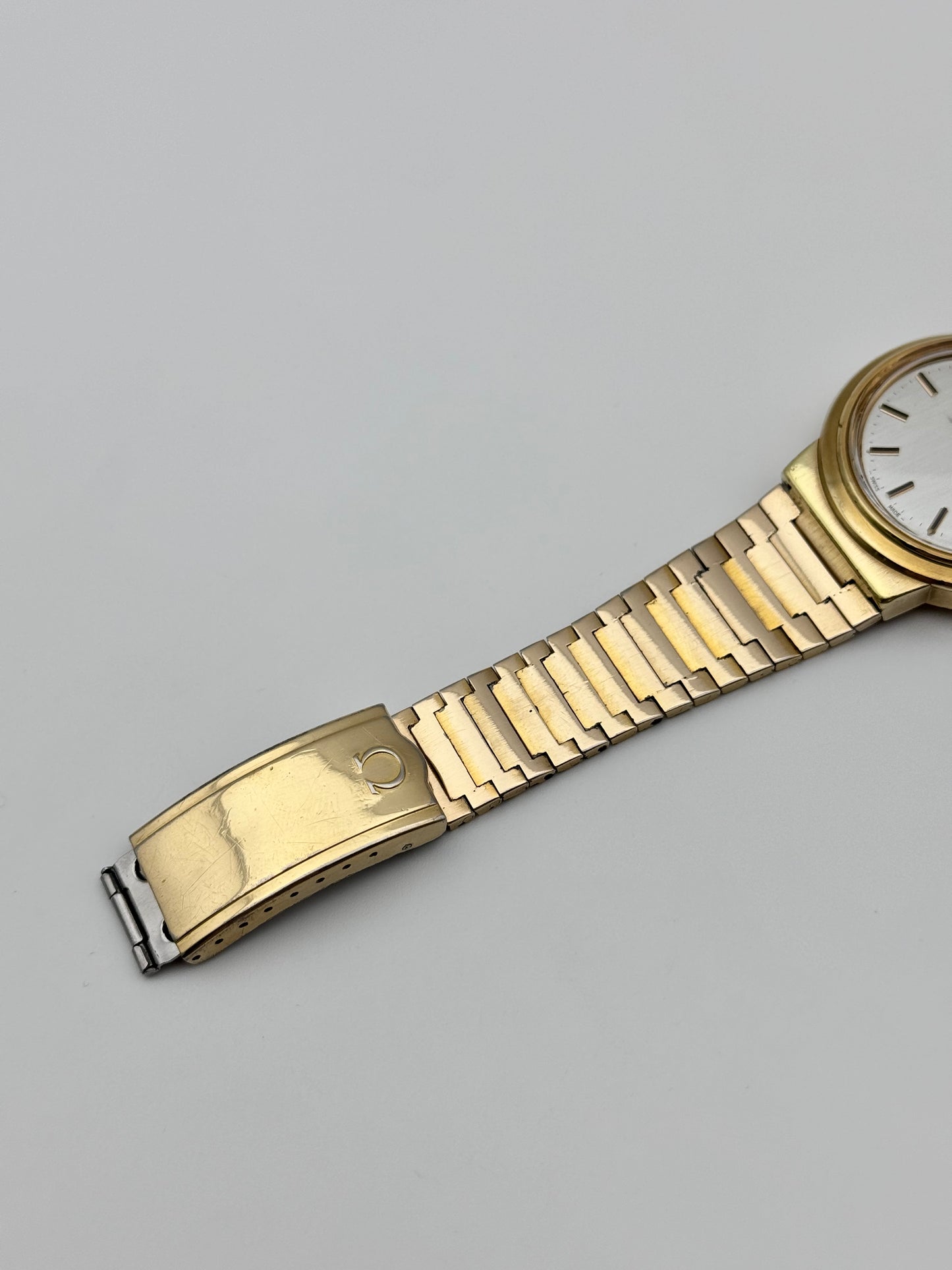 Omega Quartz Day-Date - 196.0058