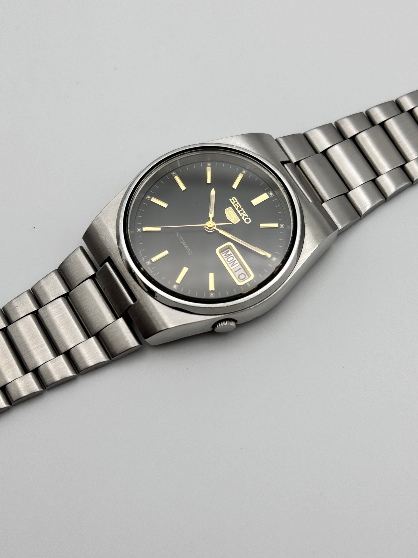 Seiko 5 Automatic 7009-3130