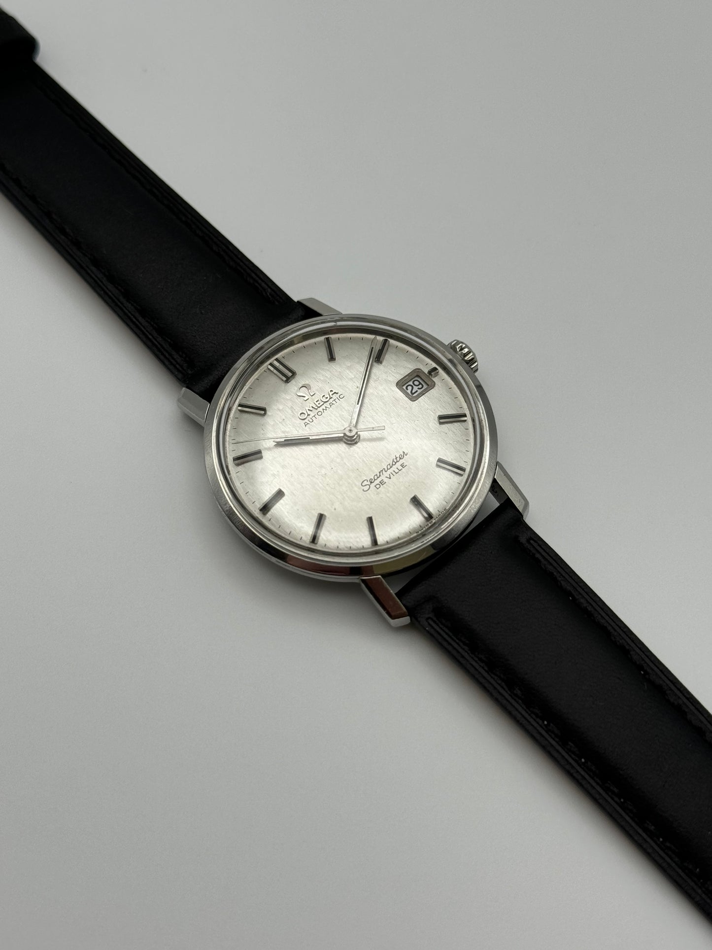 Omega Seamaster DeVille Automatic Fish Scale Dial 166.020