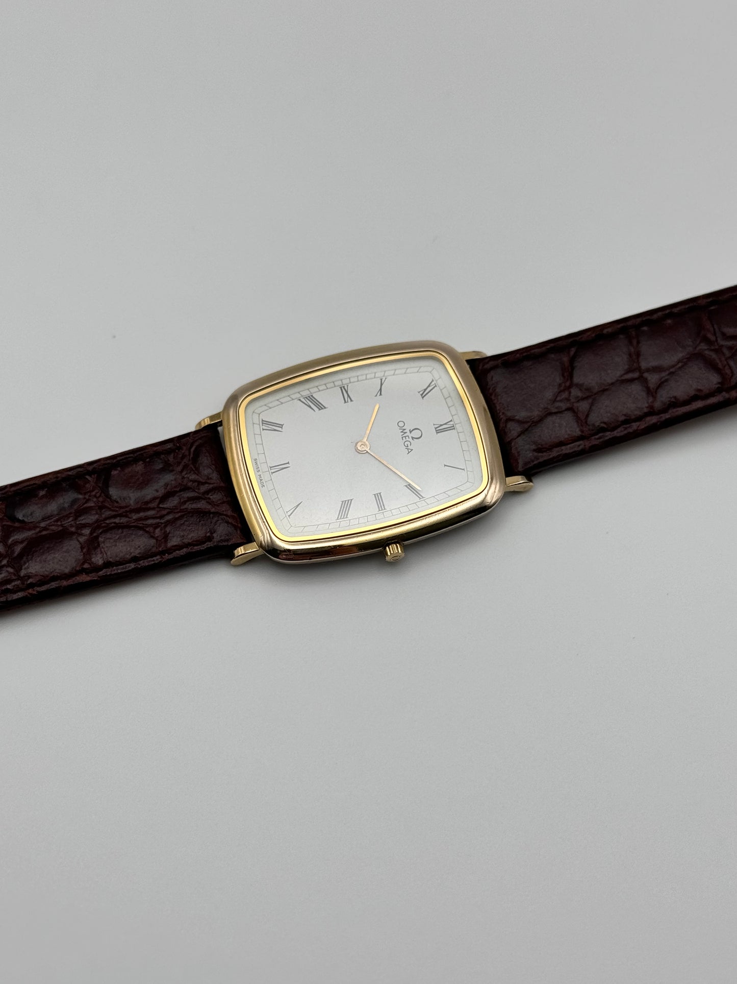 Omega De Ville Tank Quartz 195.0076.2