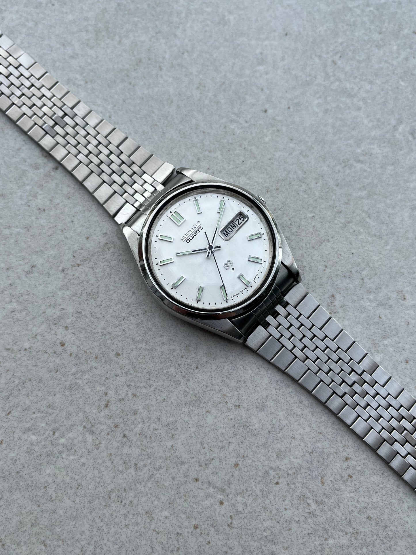 Seiko SQ Quartz 7546-8360