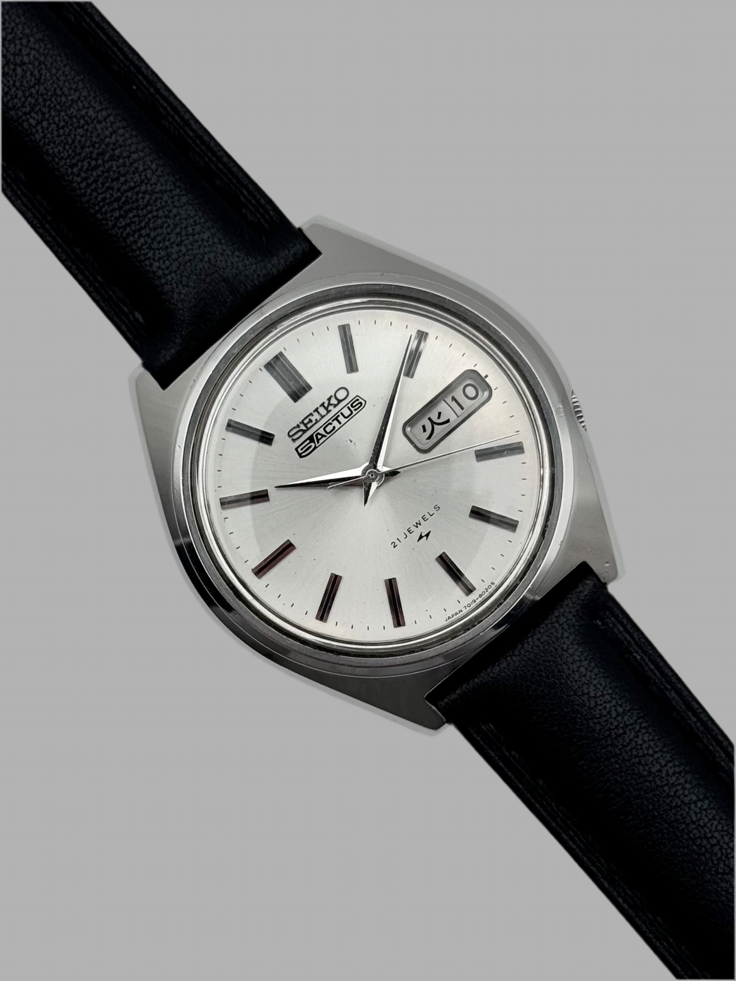 Seiko 5 Actus Japanese Day-Date 7019-8010