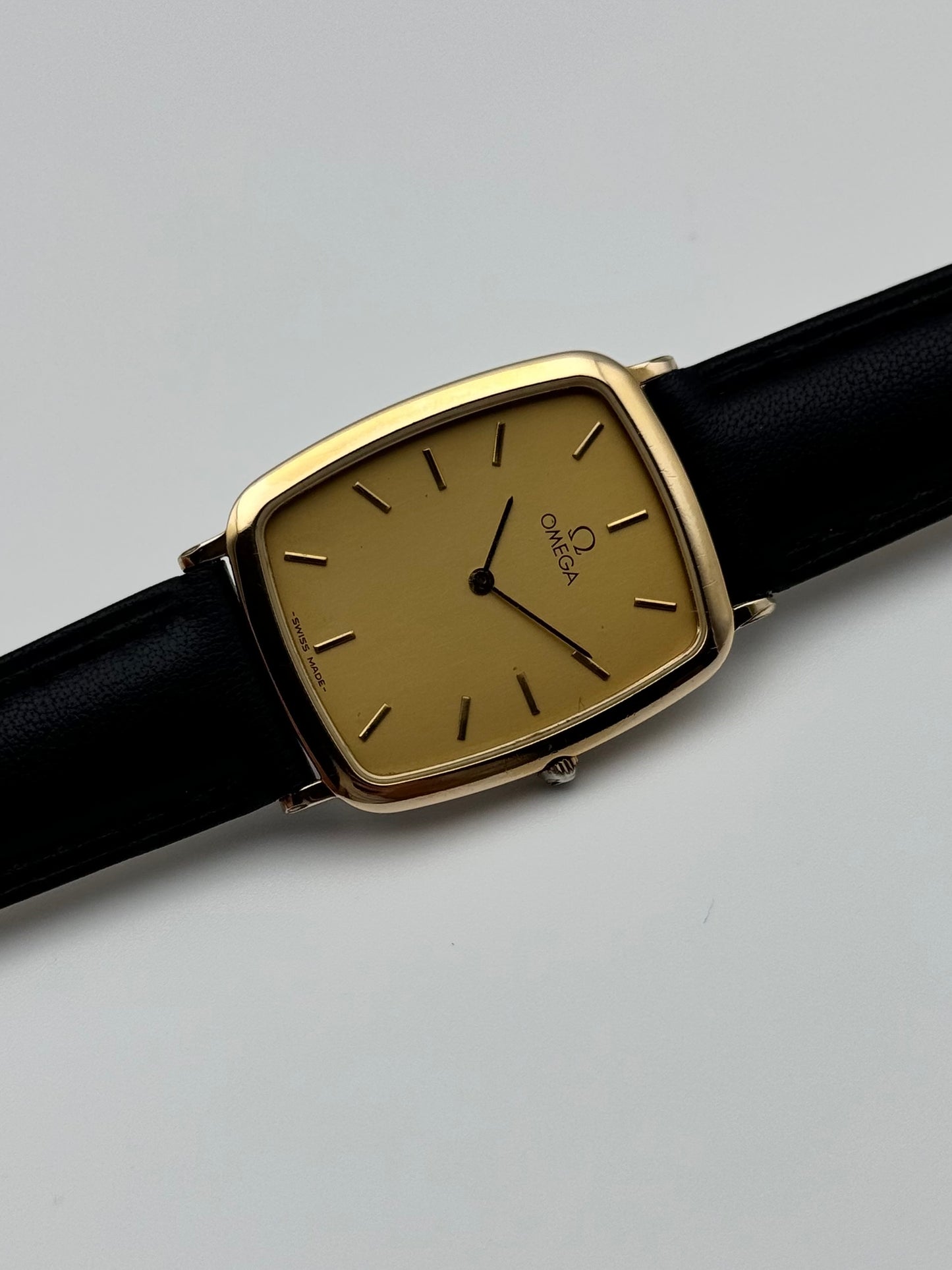 Omega De Ville Tank Quartz 195.0076