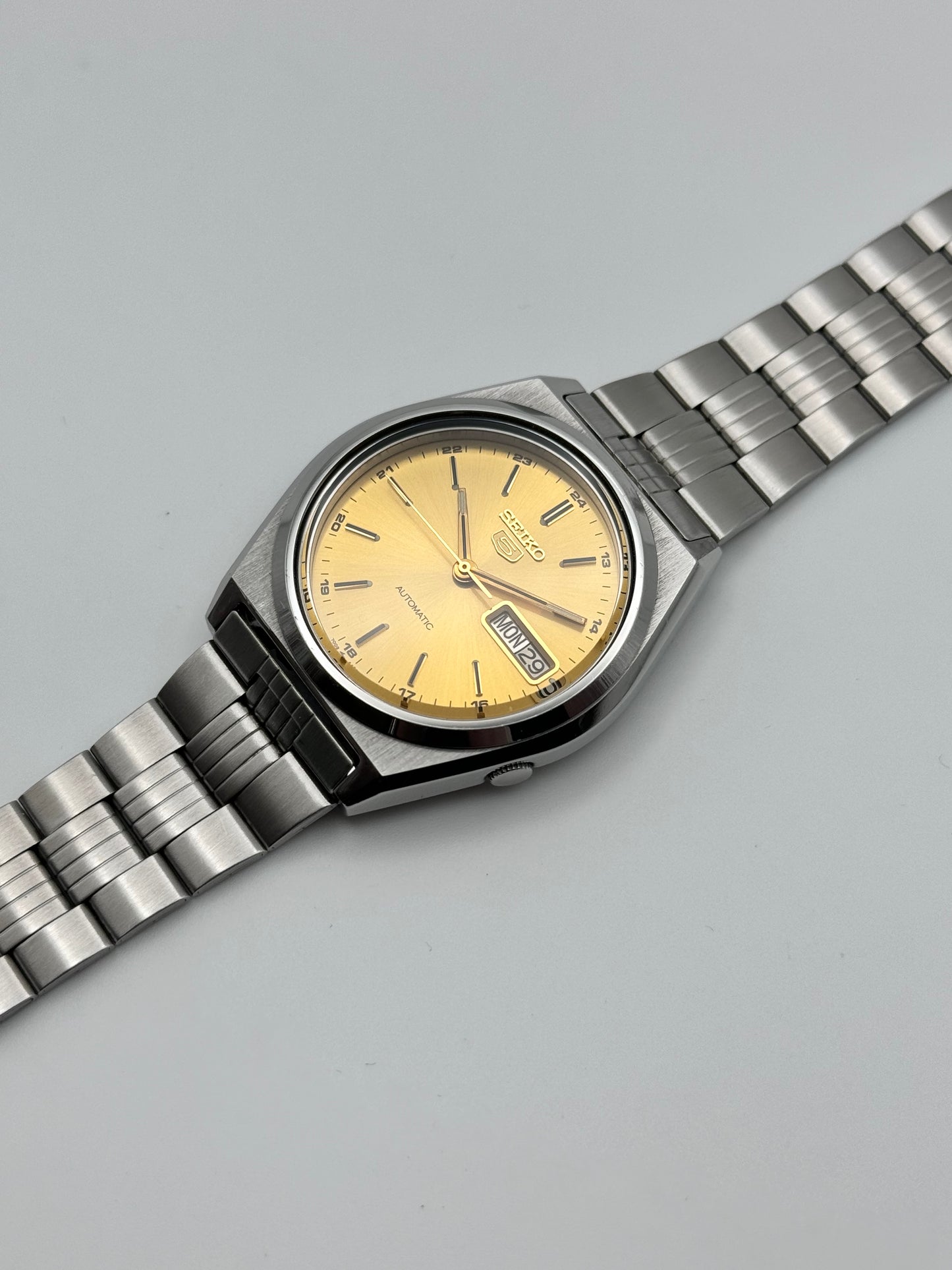 Seiko 5 Automatic 7009-876A