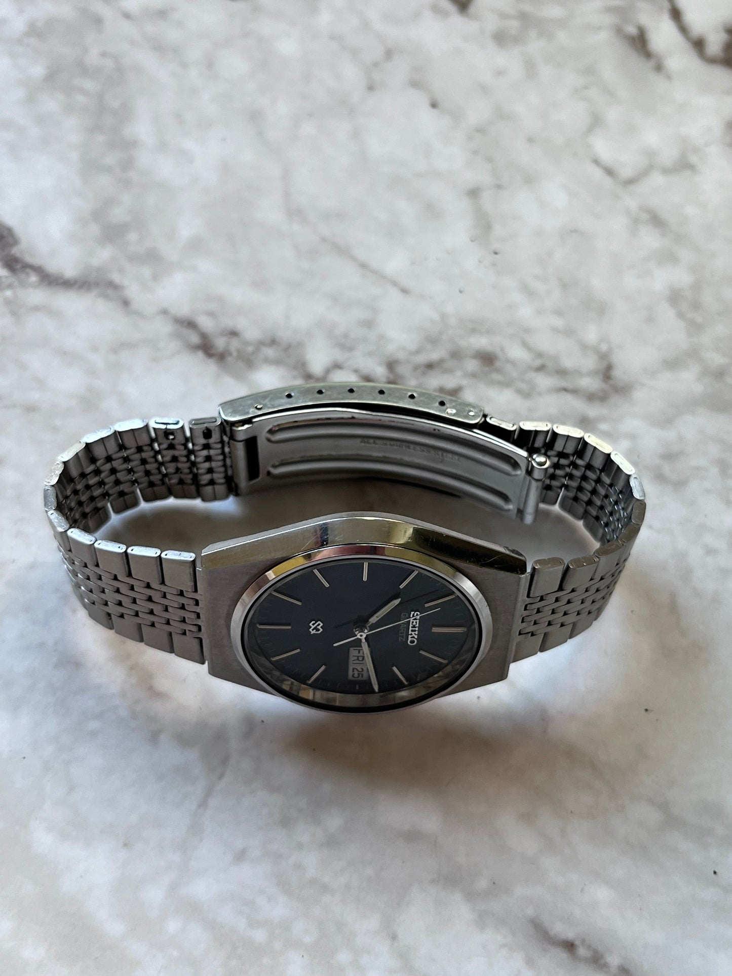 Seiko SQ Quartz 8123-7040