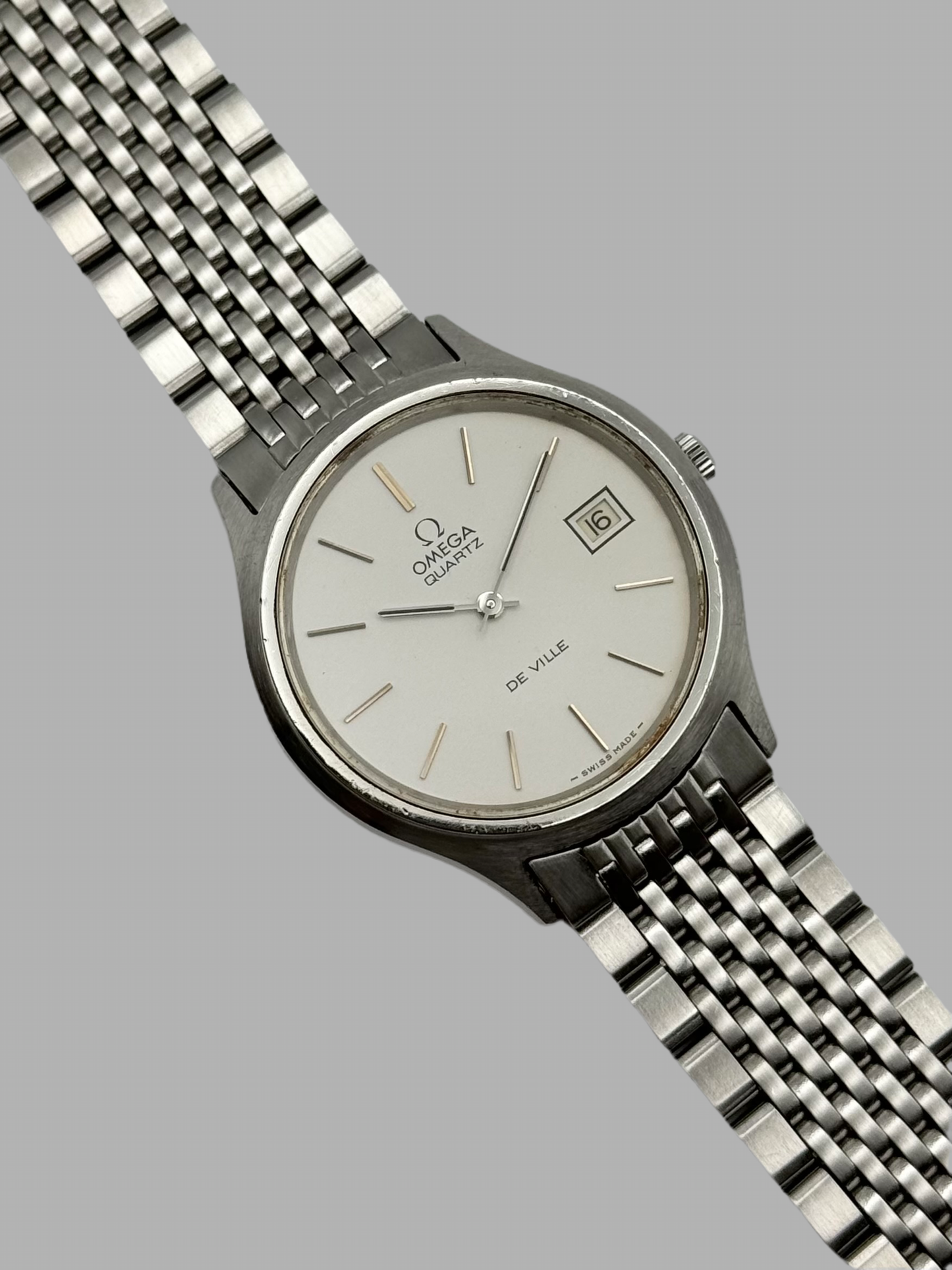 Omega DeVille Quartz Date 192.0035