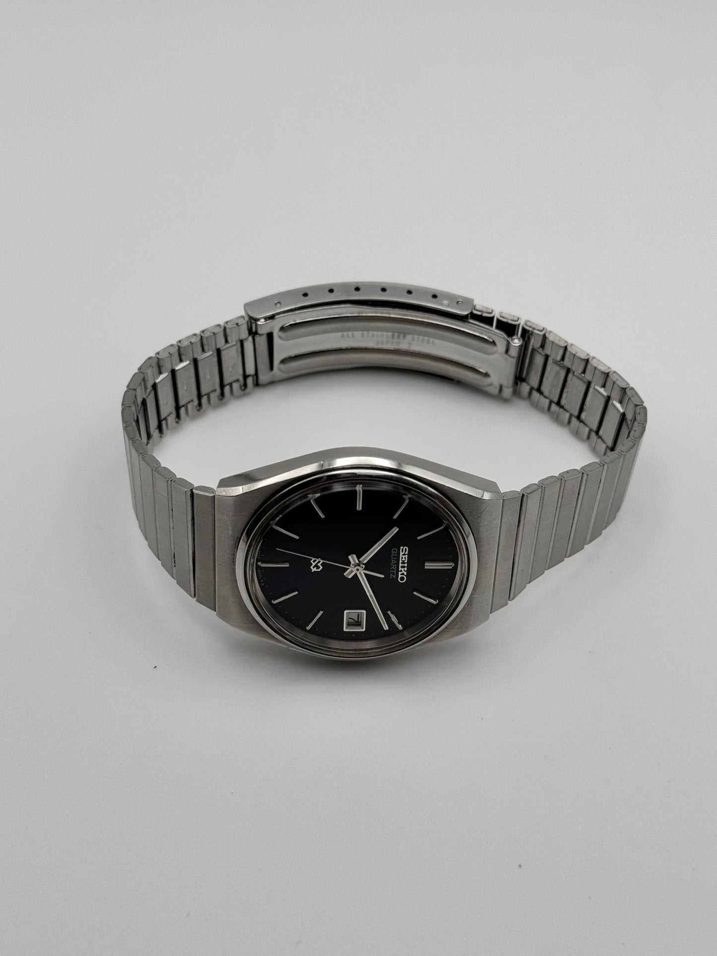 Seiko SQ Quartz 8222-8000