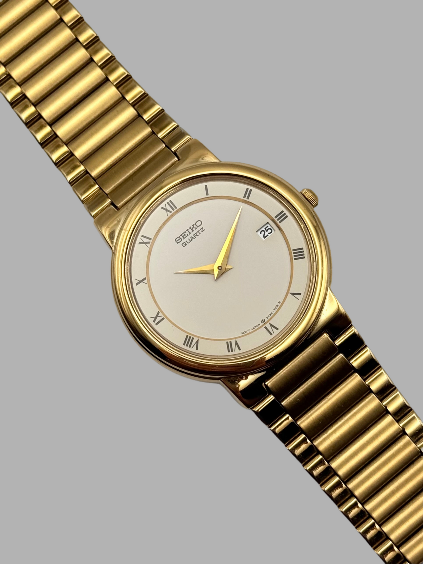 Seiko Quartz Date Dress Watch - 5Y39- 7140