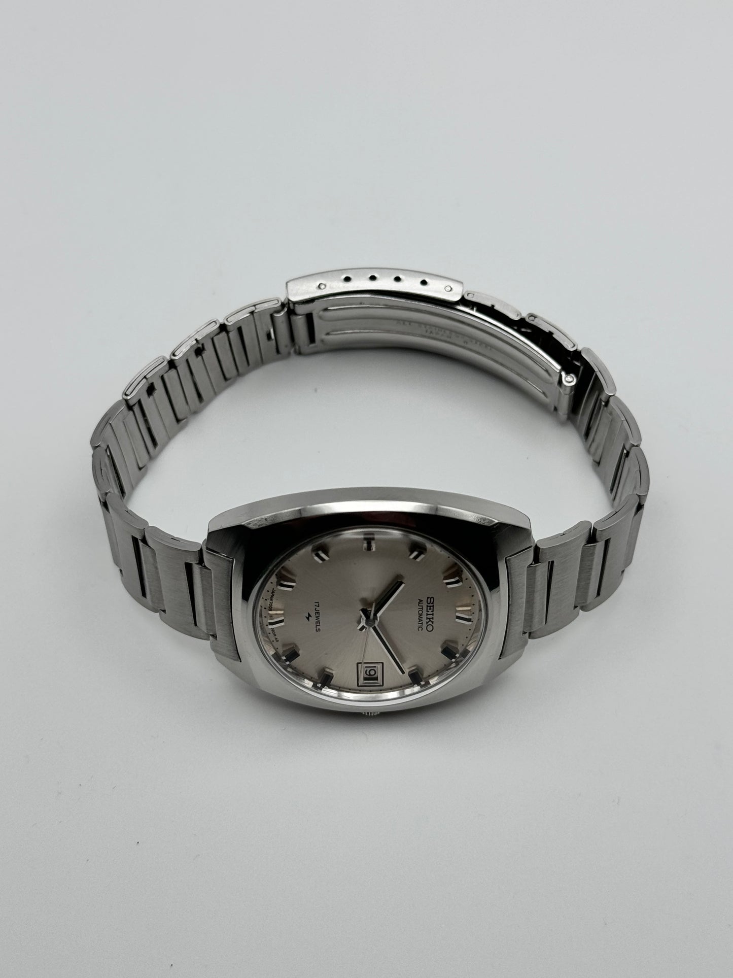 Seiko Automatic Date 17j 7005-8040