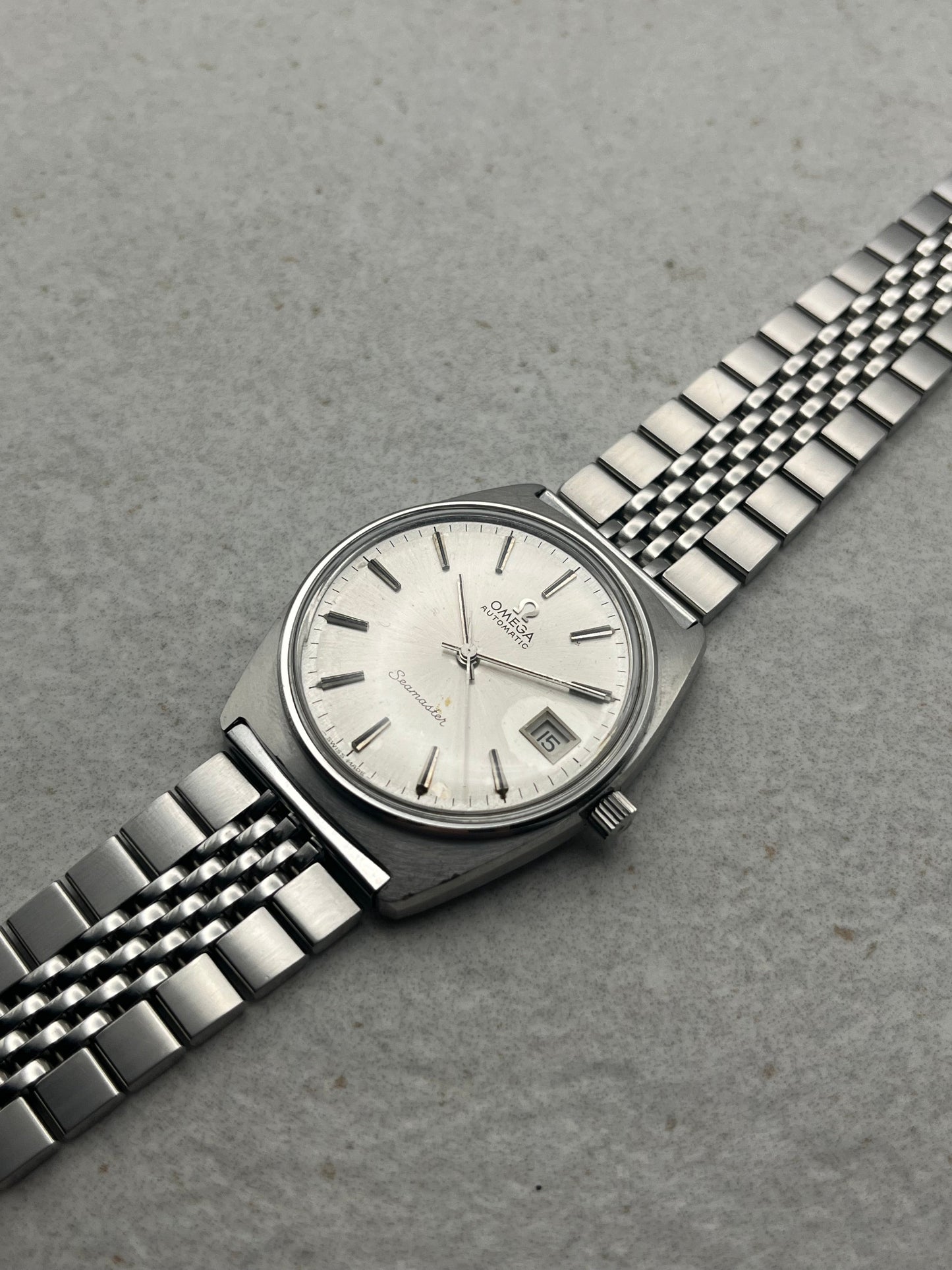 Omega Seamaster Automatic Date 166.0204