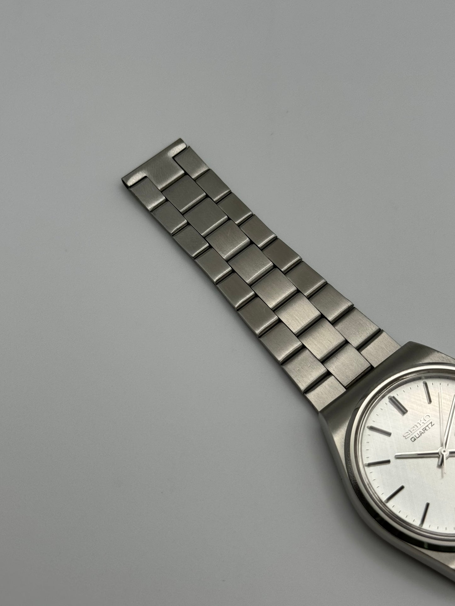 Seiko SQ Quartz Rare Linen Dial 7546-8200