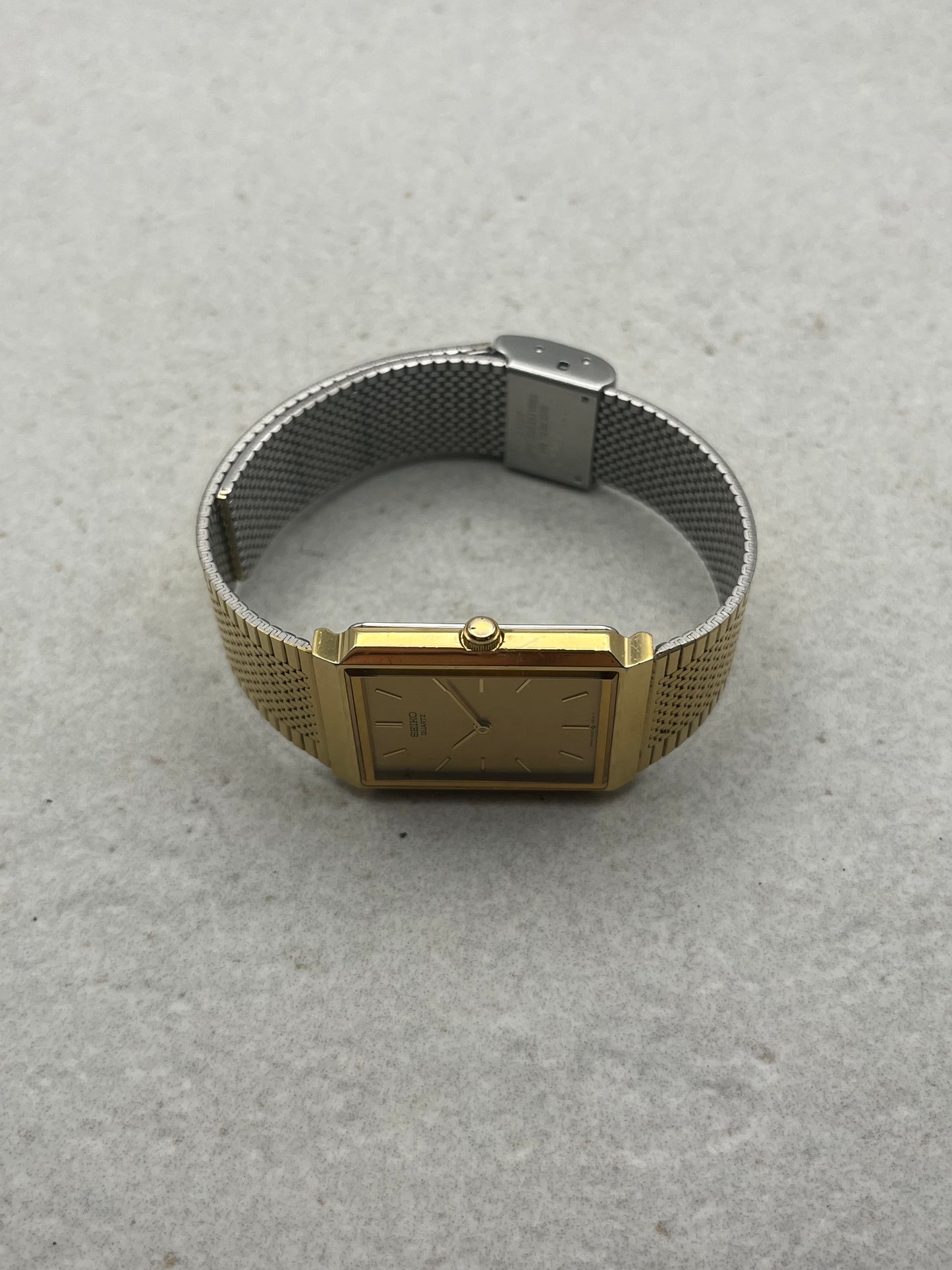 Seiko Tank Quartz 6350-5810