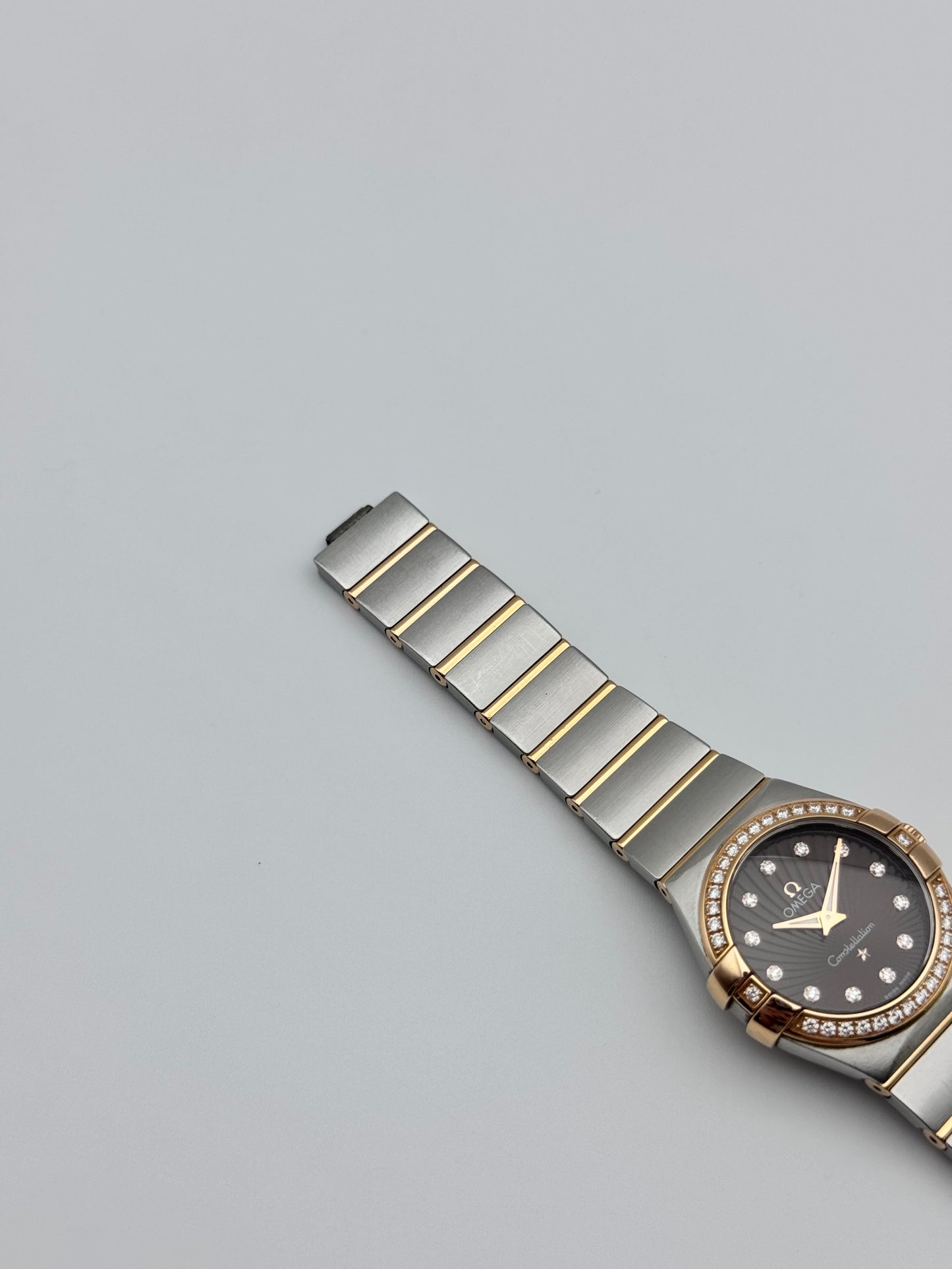 Omega Constellation Quartz - Ladies