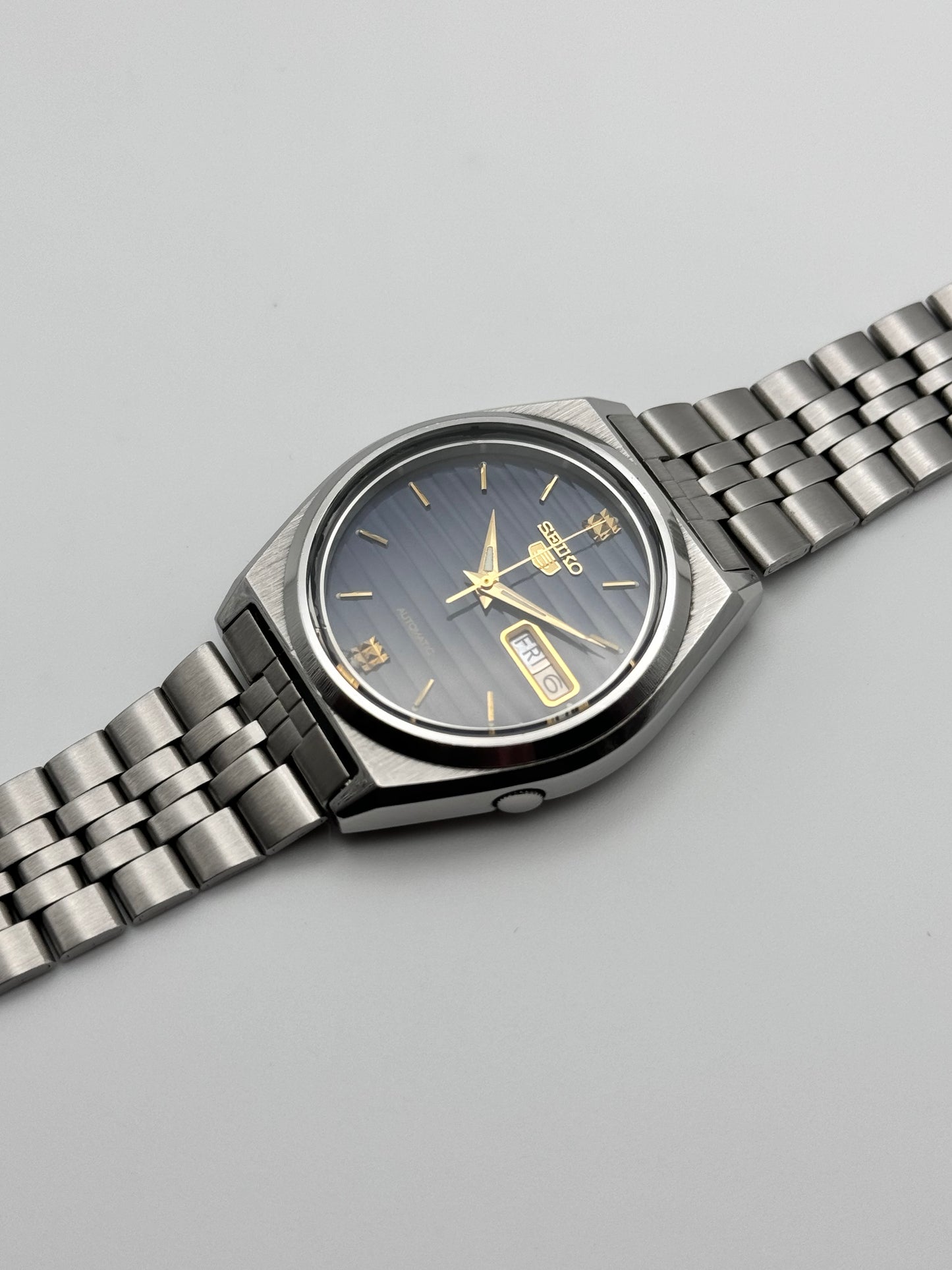 Seiko 5 Automatic 7009-876A - Extremely Rare Dial!