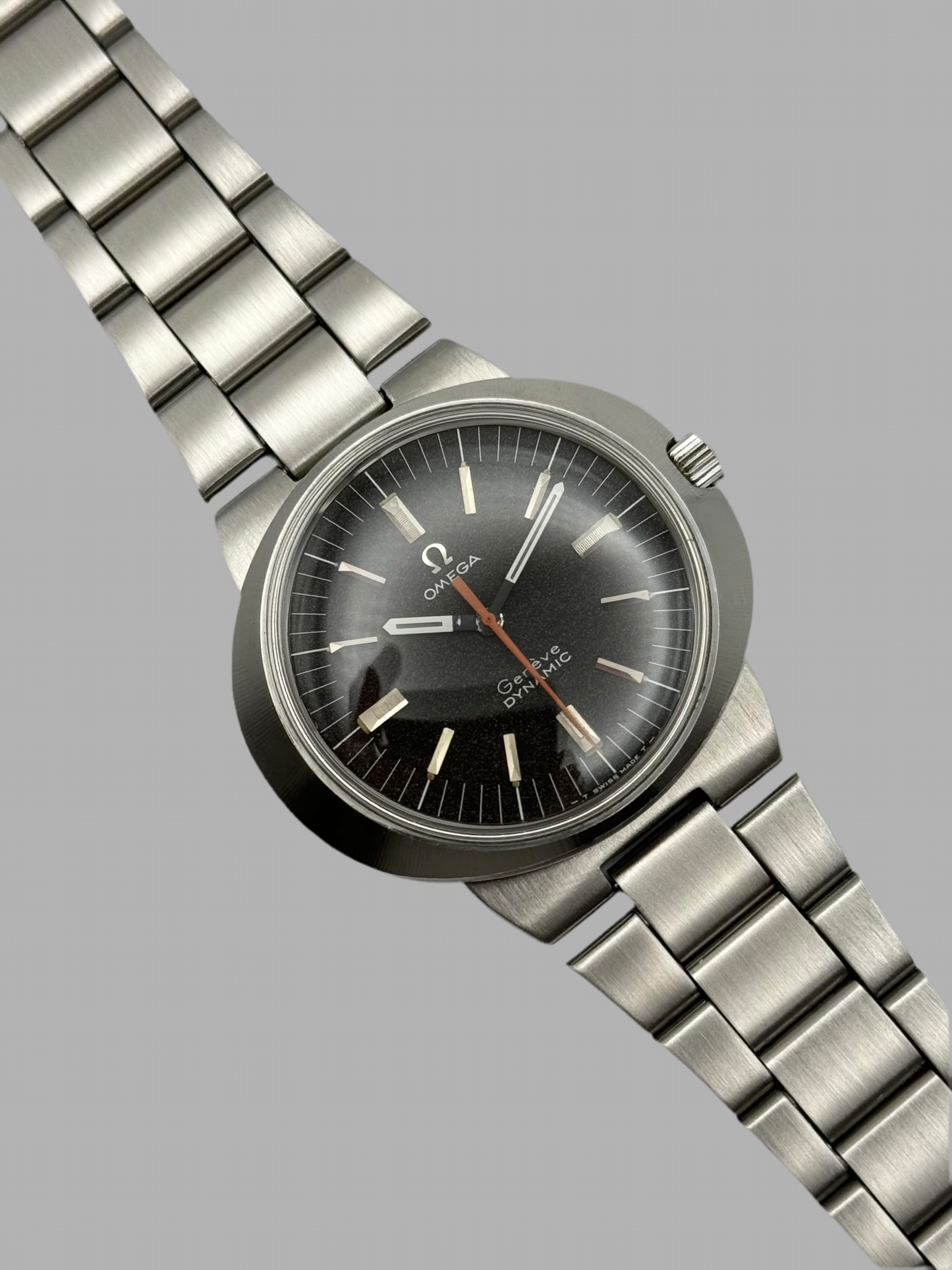 Omega Geneve Dynamic Manual Wind 135.033