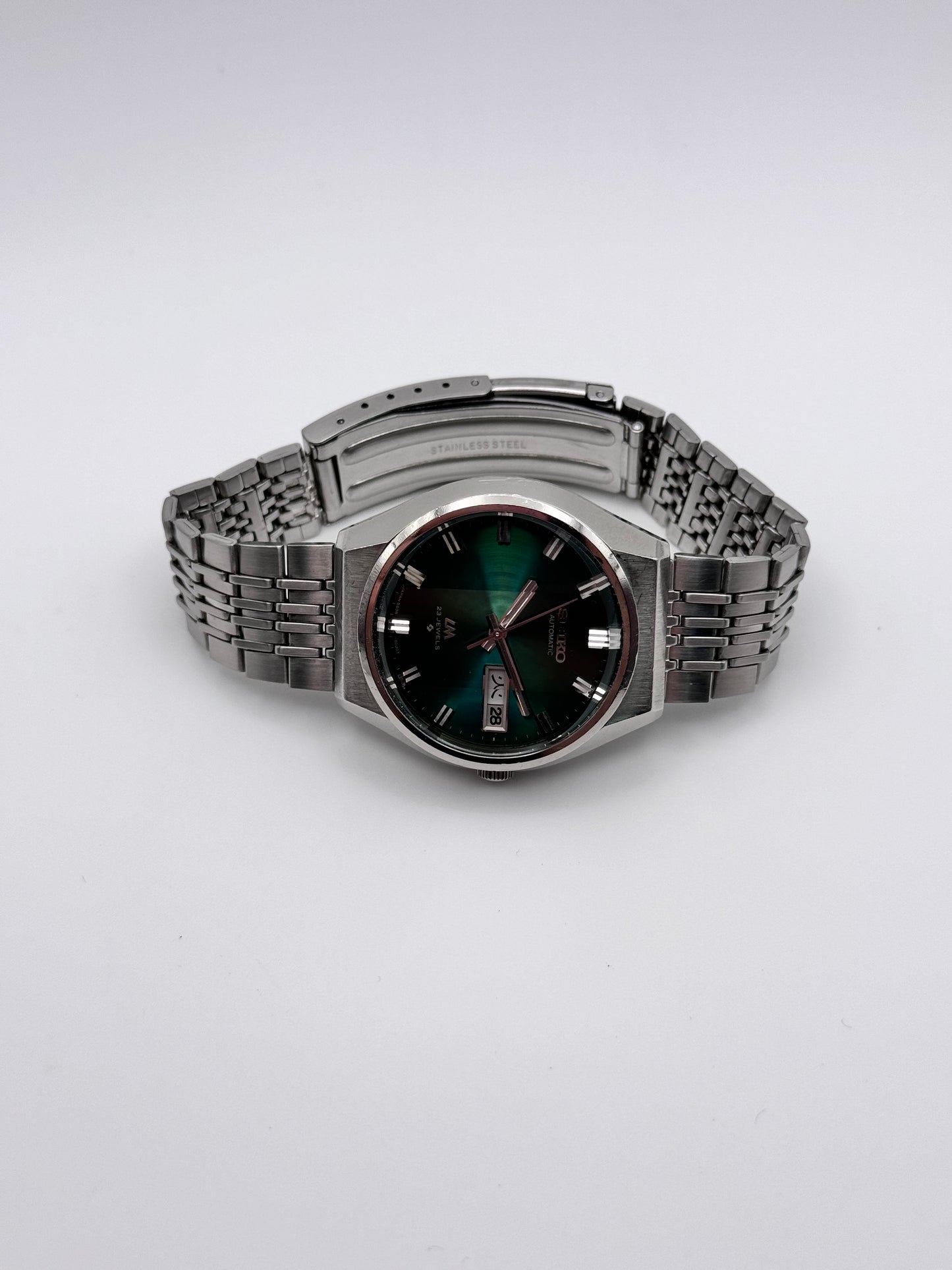 Seiko Lord Matic JDM Japanese Day-Date - Rare Faceted Crystal - 5606-8060