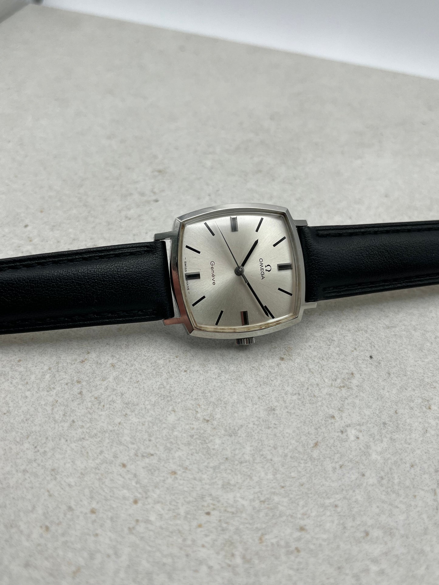 Omega Geneve Manual Wind 131.022