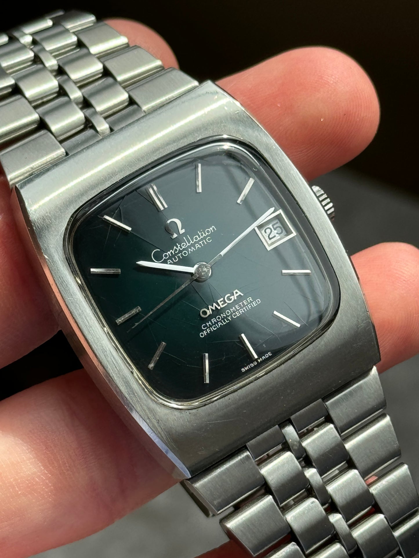 Omega Constellation Chronometer Automatic Date  - Original Bracelet - Rare Green Vignette Dial - 168.0058