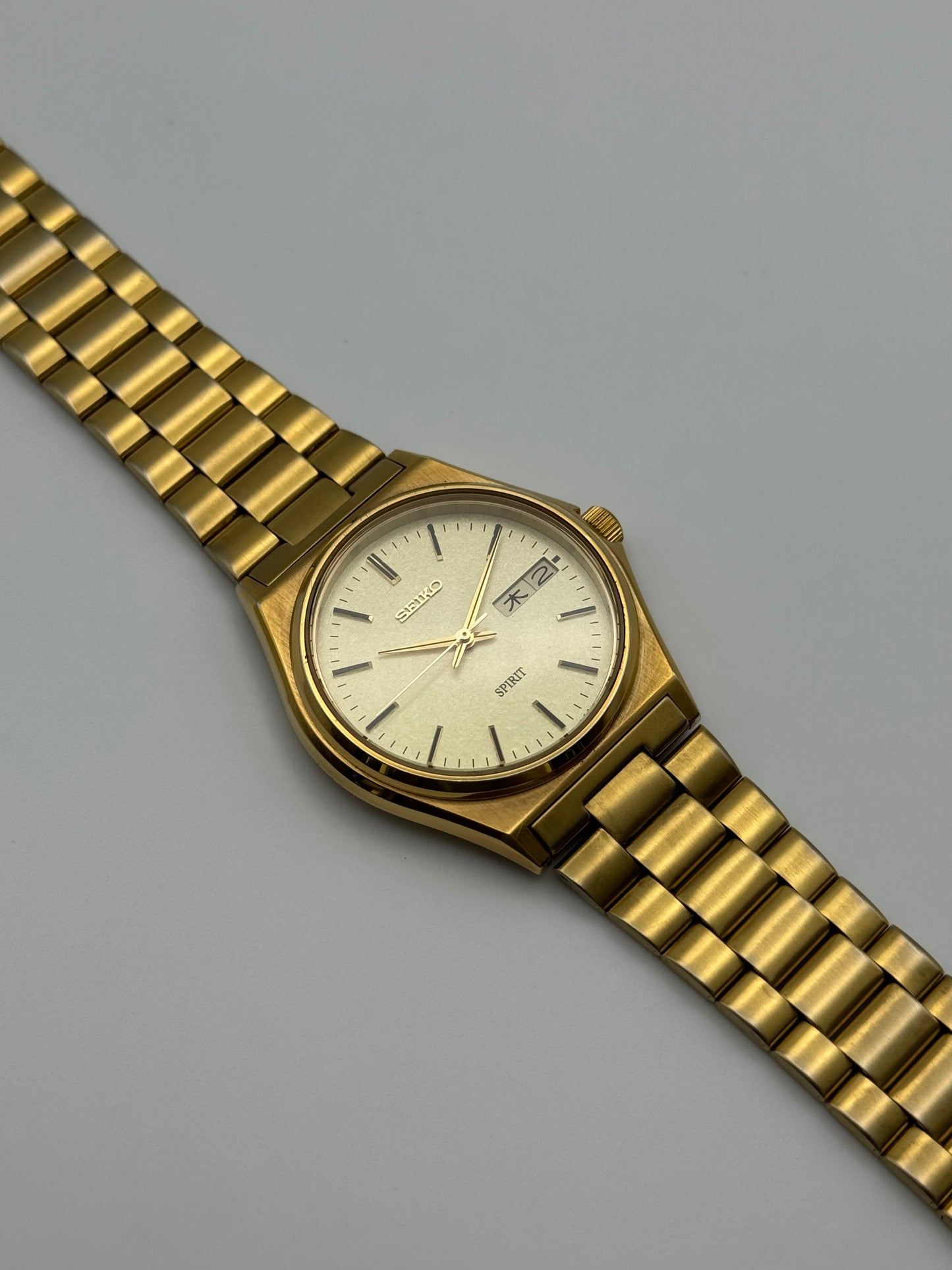 Seiko Spirit Quartz JDM Day Date - 7N48-7000