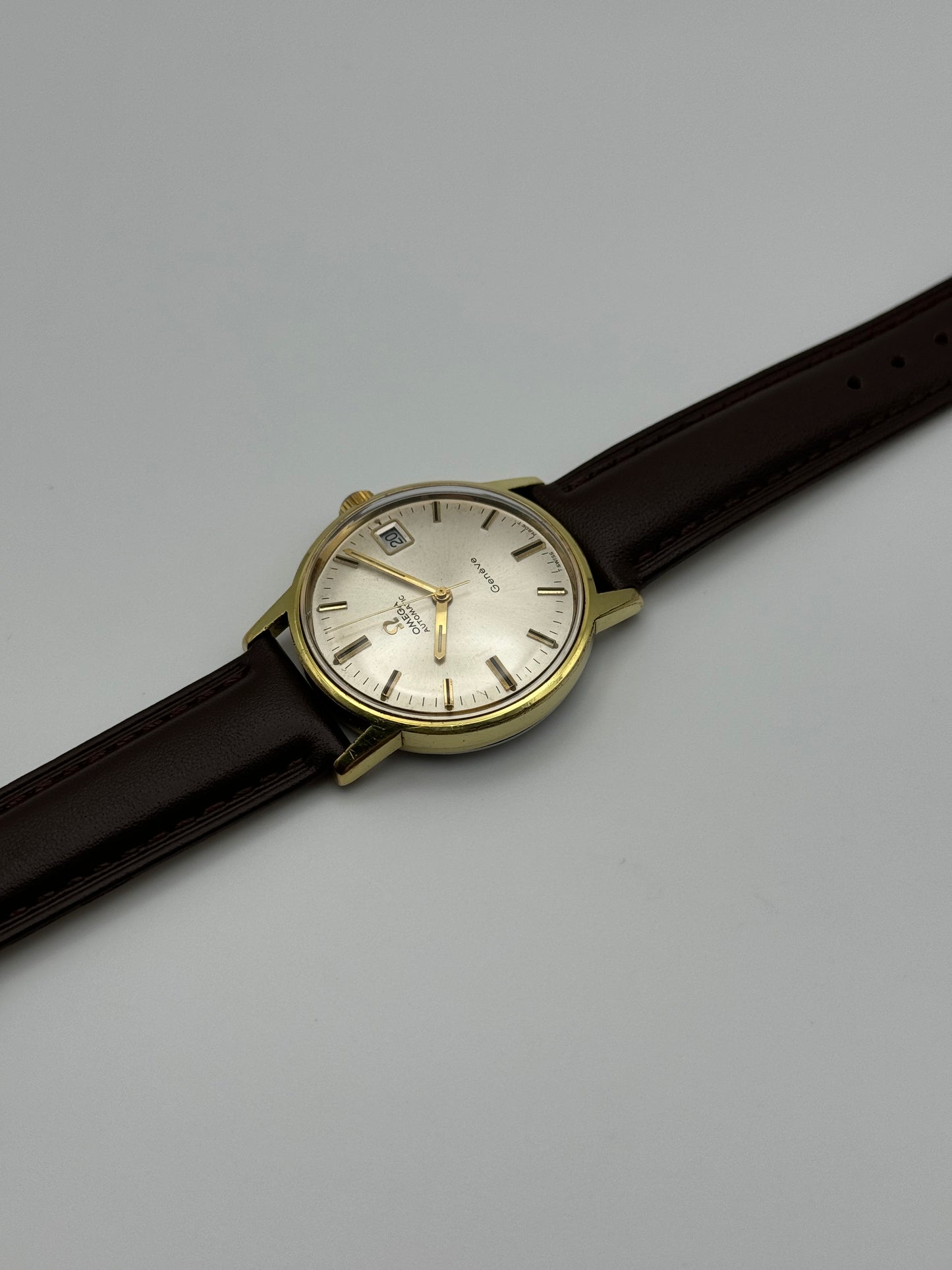 Omega Geneve Automatic Date 166.070