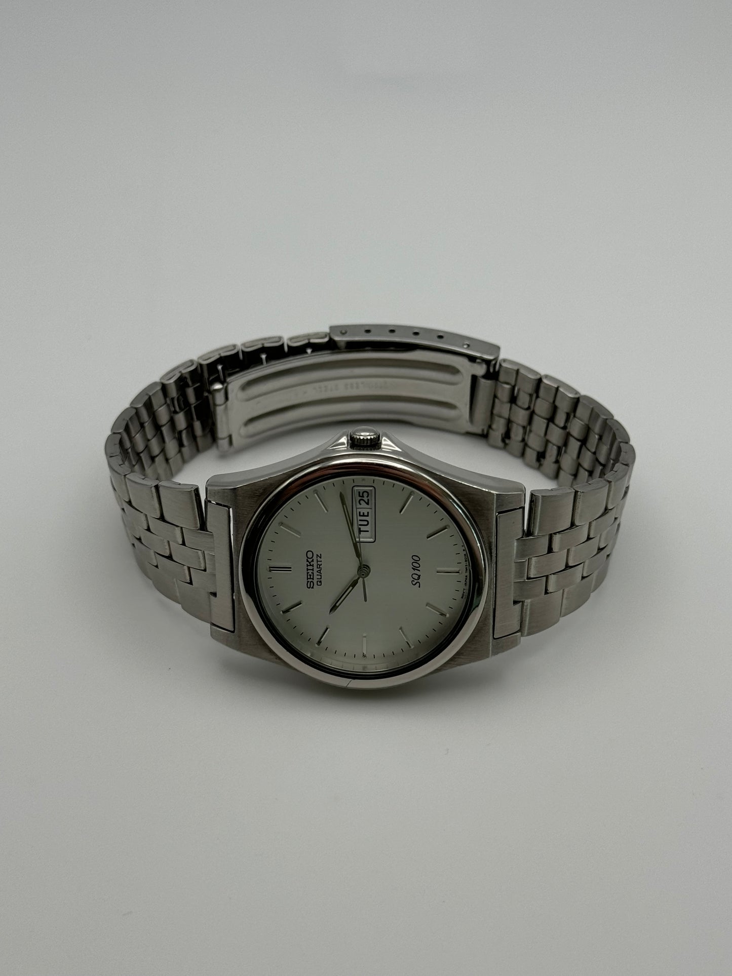 Seiko SQ100 Quartz 7N43-8001