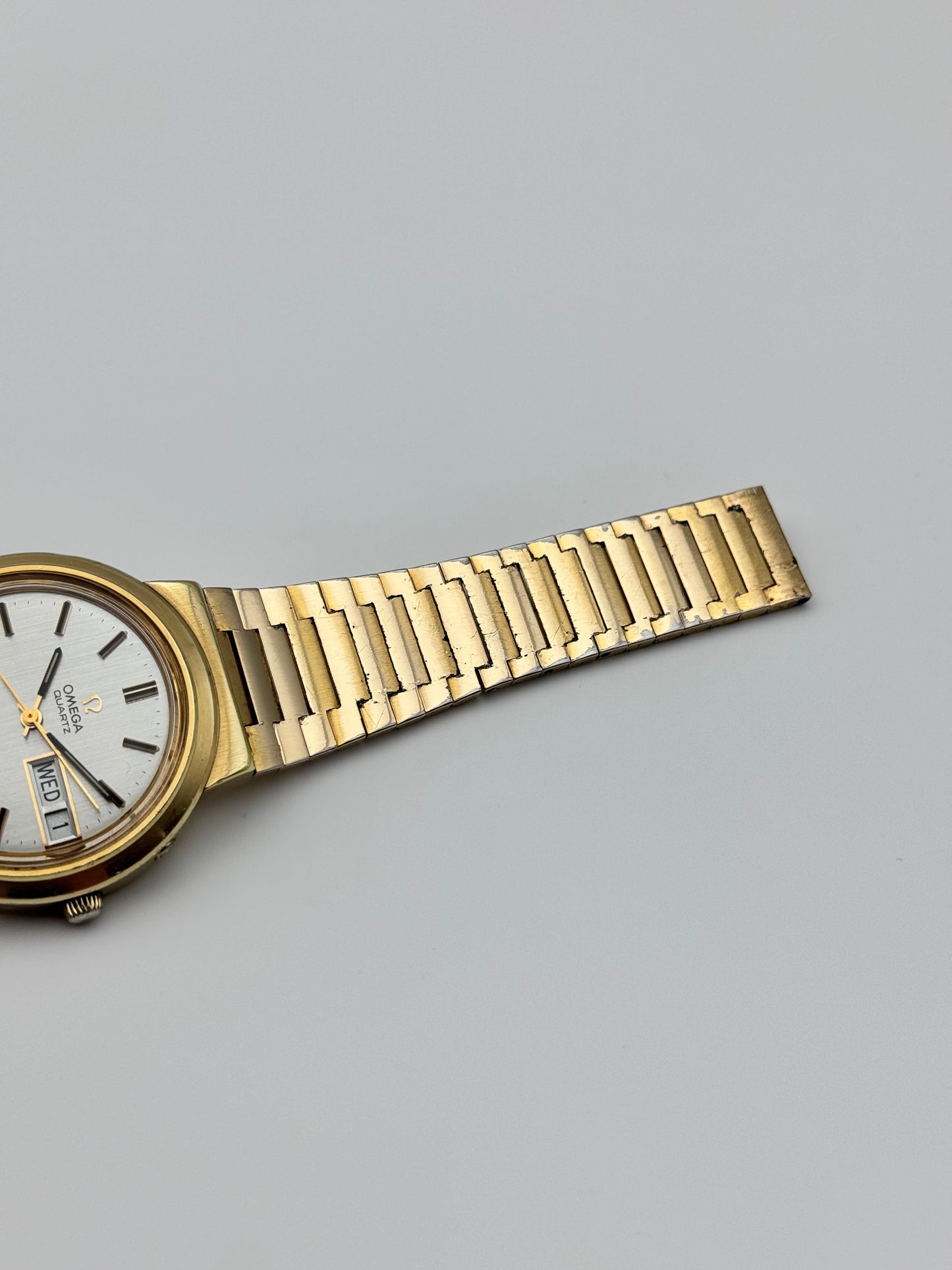 Omega Quartz Day-Date - 196.0058