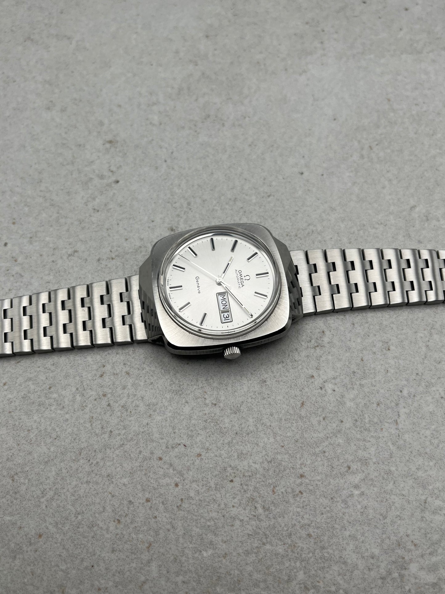 Omega Geneve Automatic Day Date 166.0170