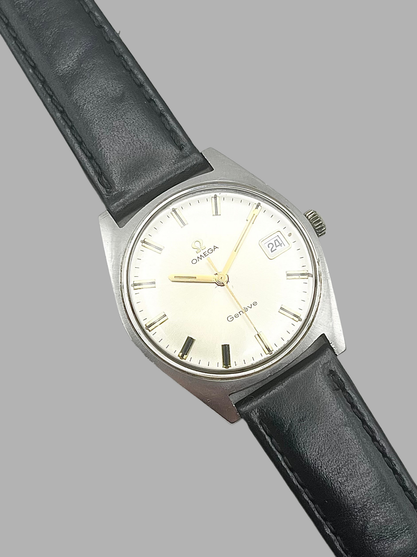 Omega Geneve Date Manual Wind 136.041