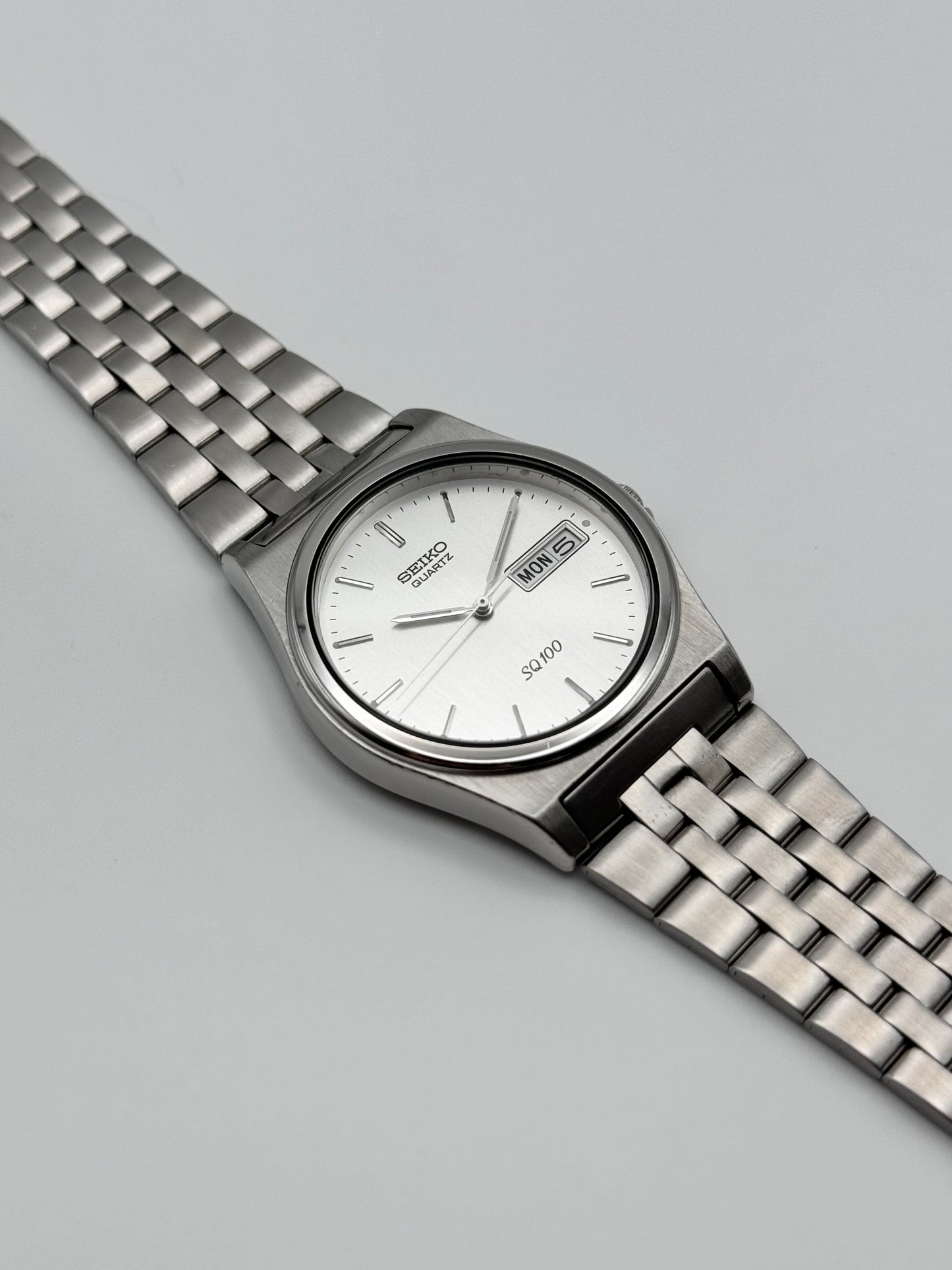 Seiko SQ100 Quartz 7N43-8001