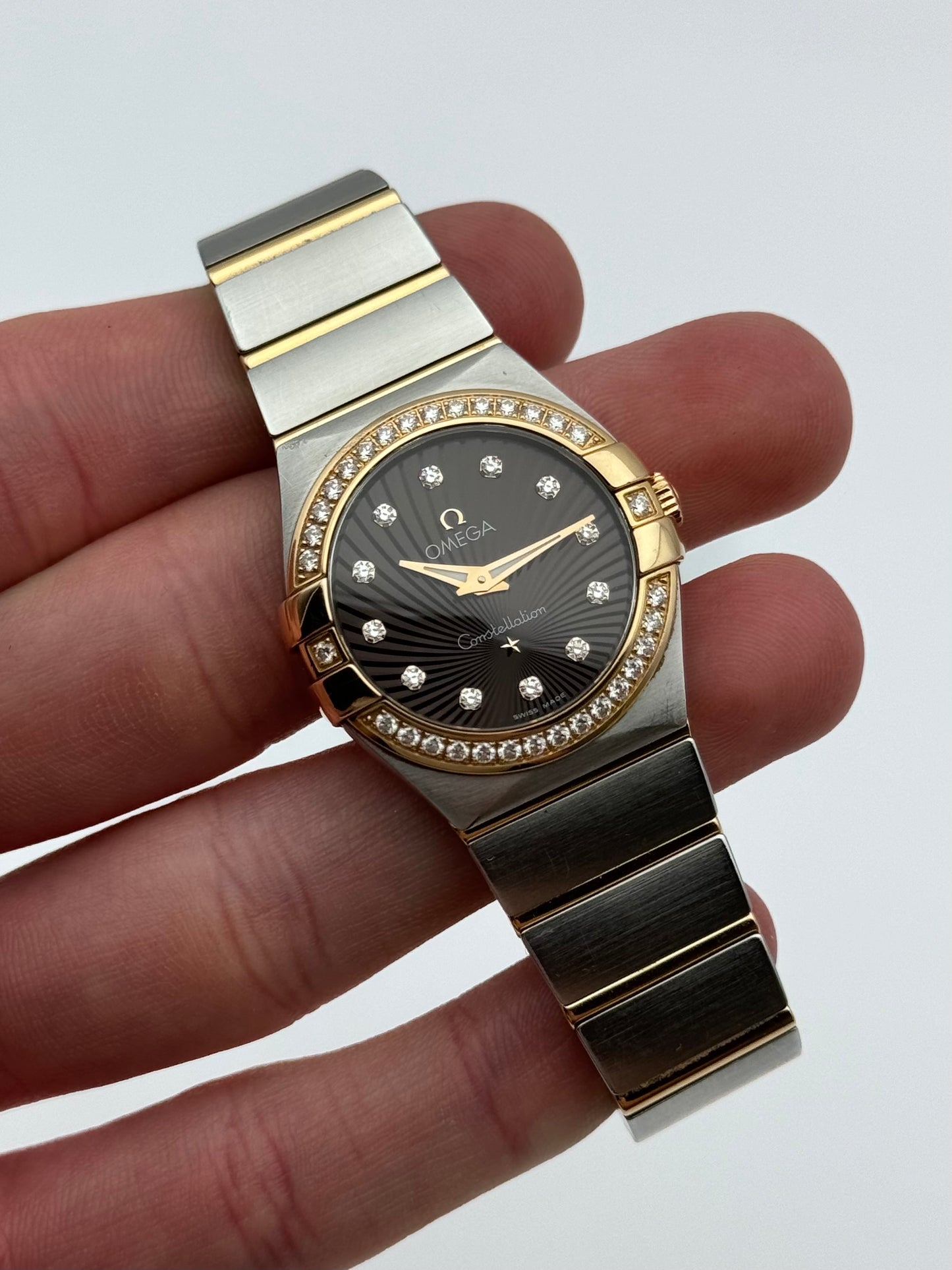 Omega Constellation Quartz - Ladies