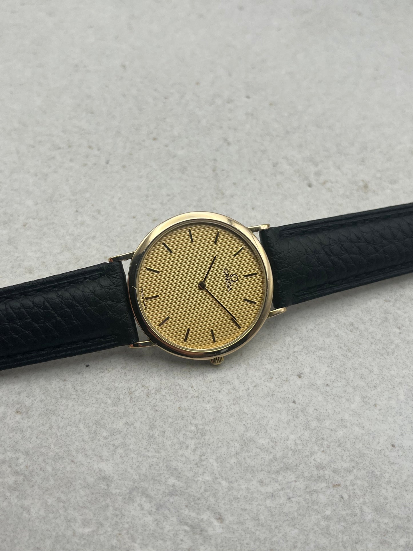 Omega DeVille Quartz Date